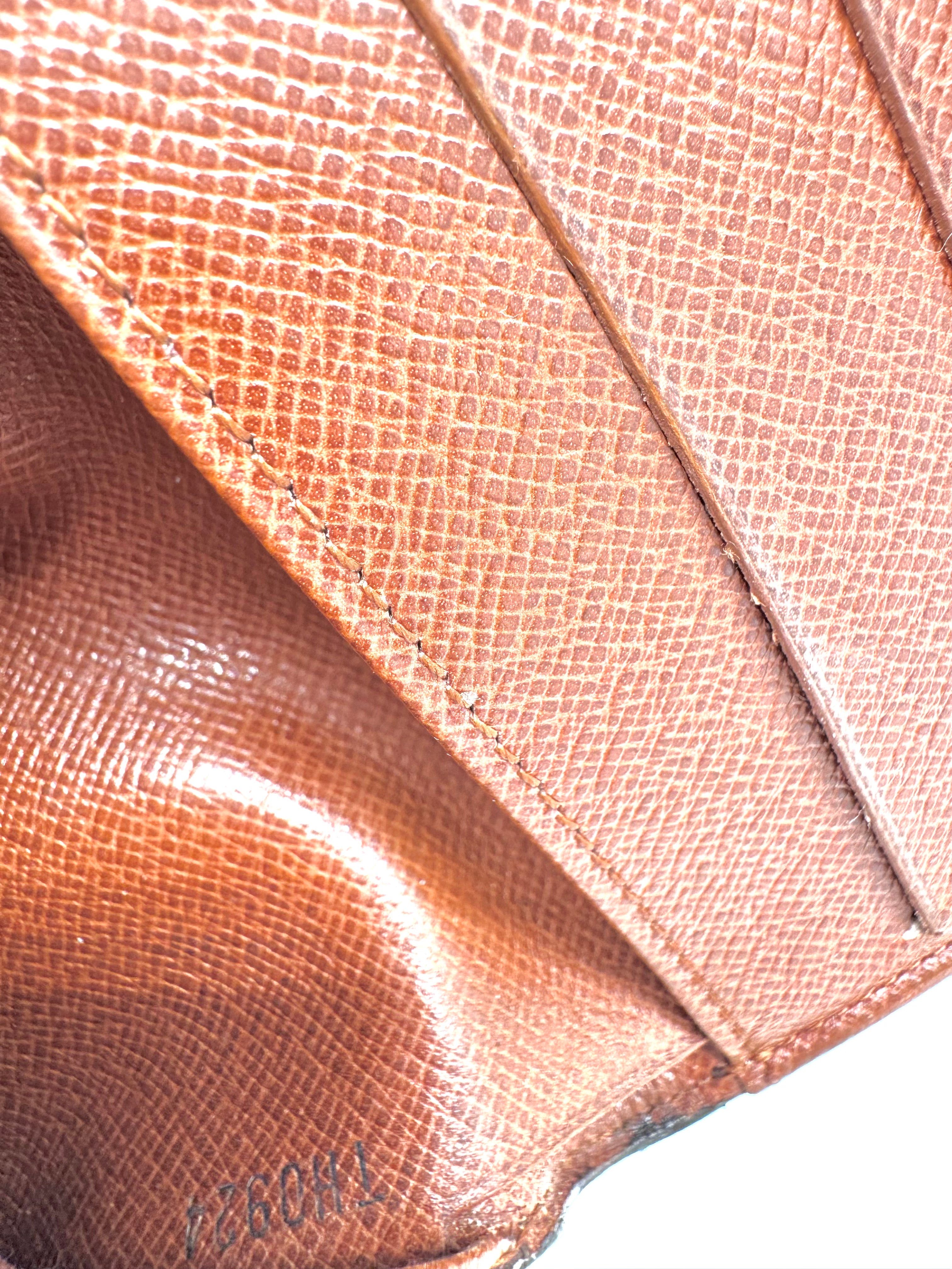 Louis Vuitton Elise Geldbörse