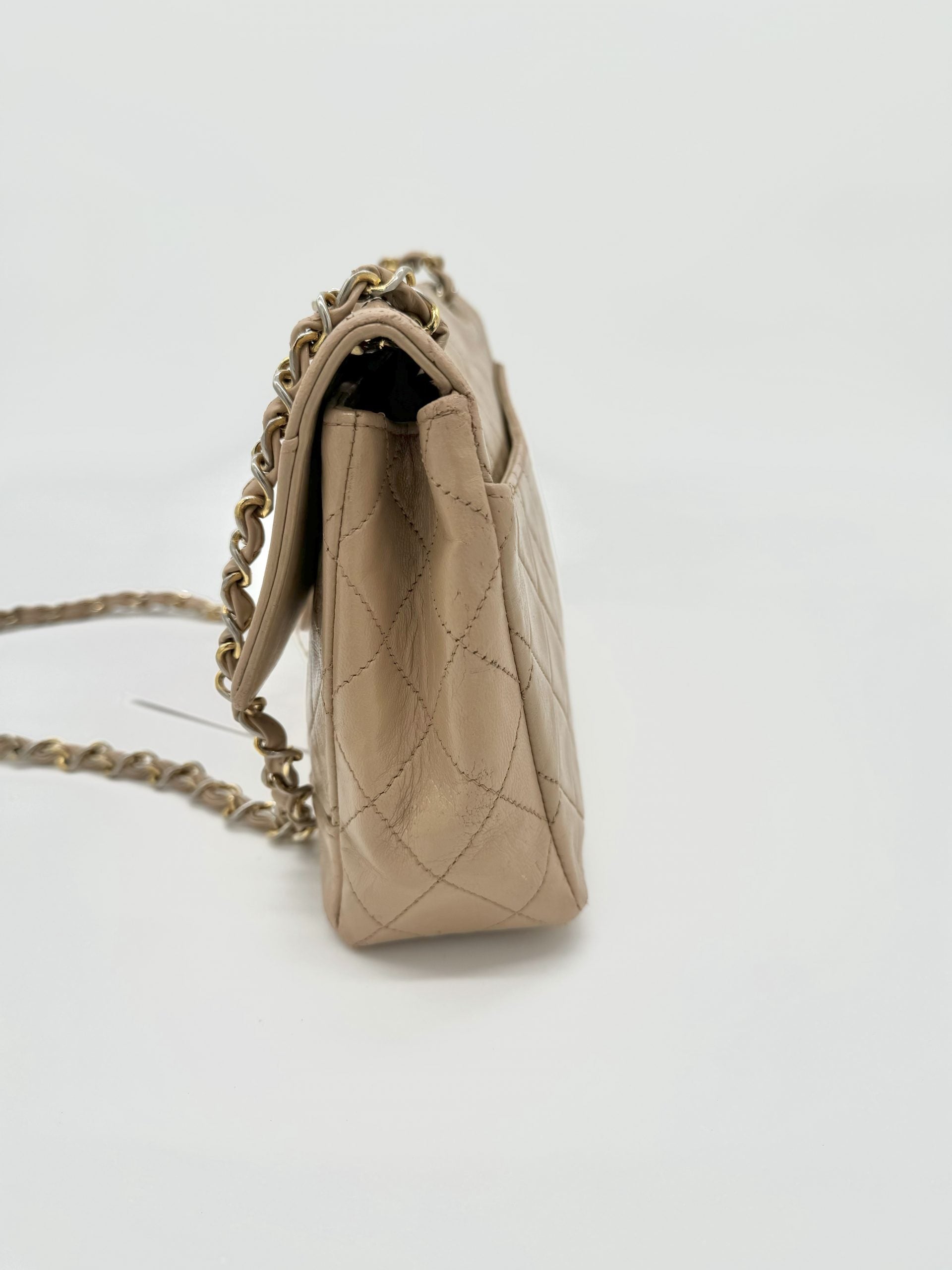Chanel Classic Double Chain Flapbag Beige