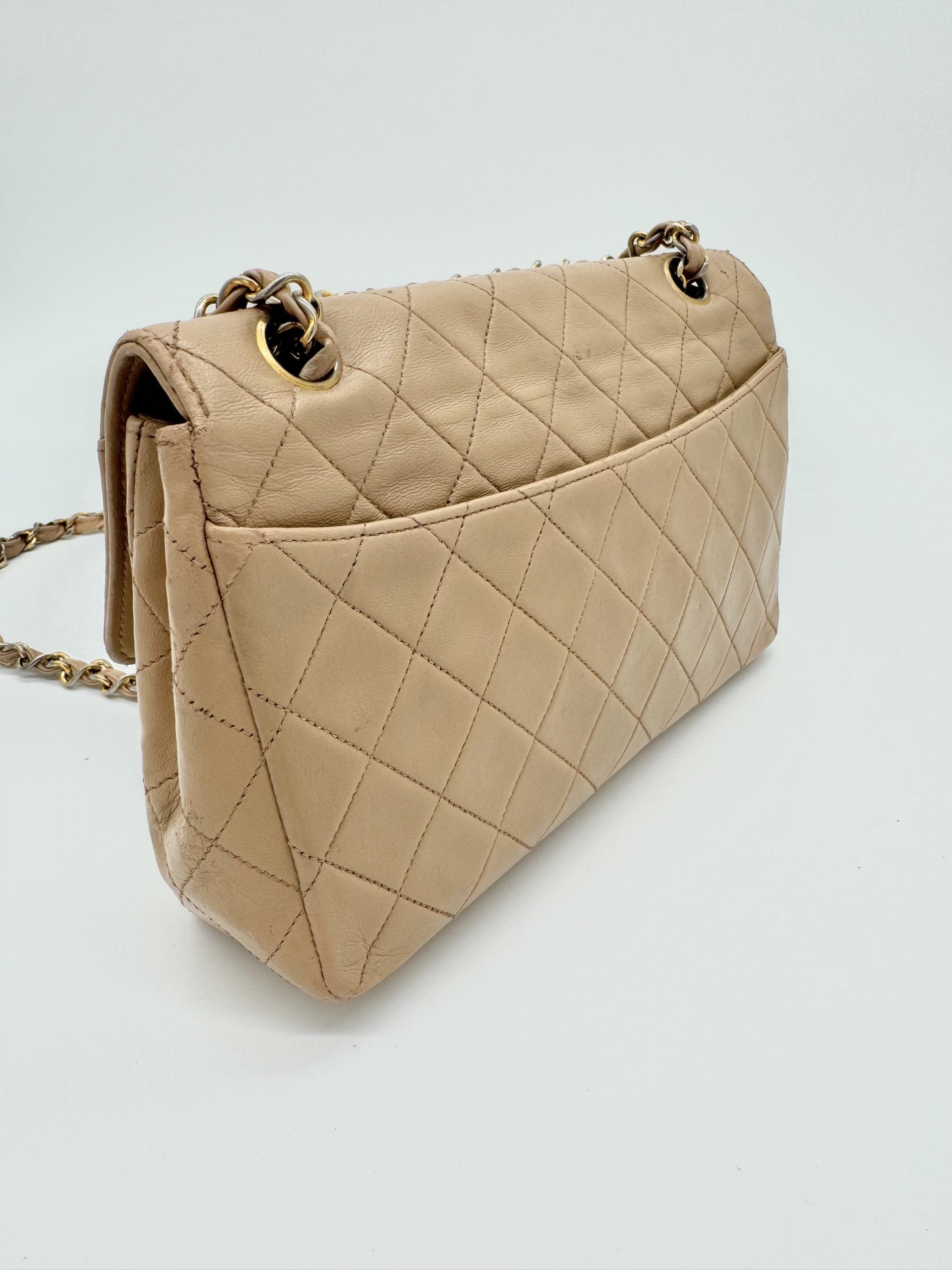 Chanel Classic Double Chain Flapbag Beige