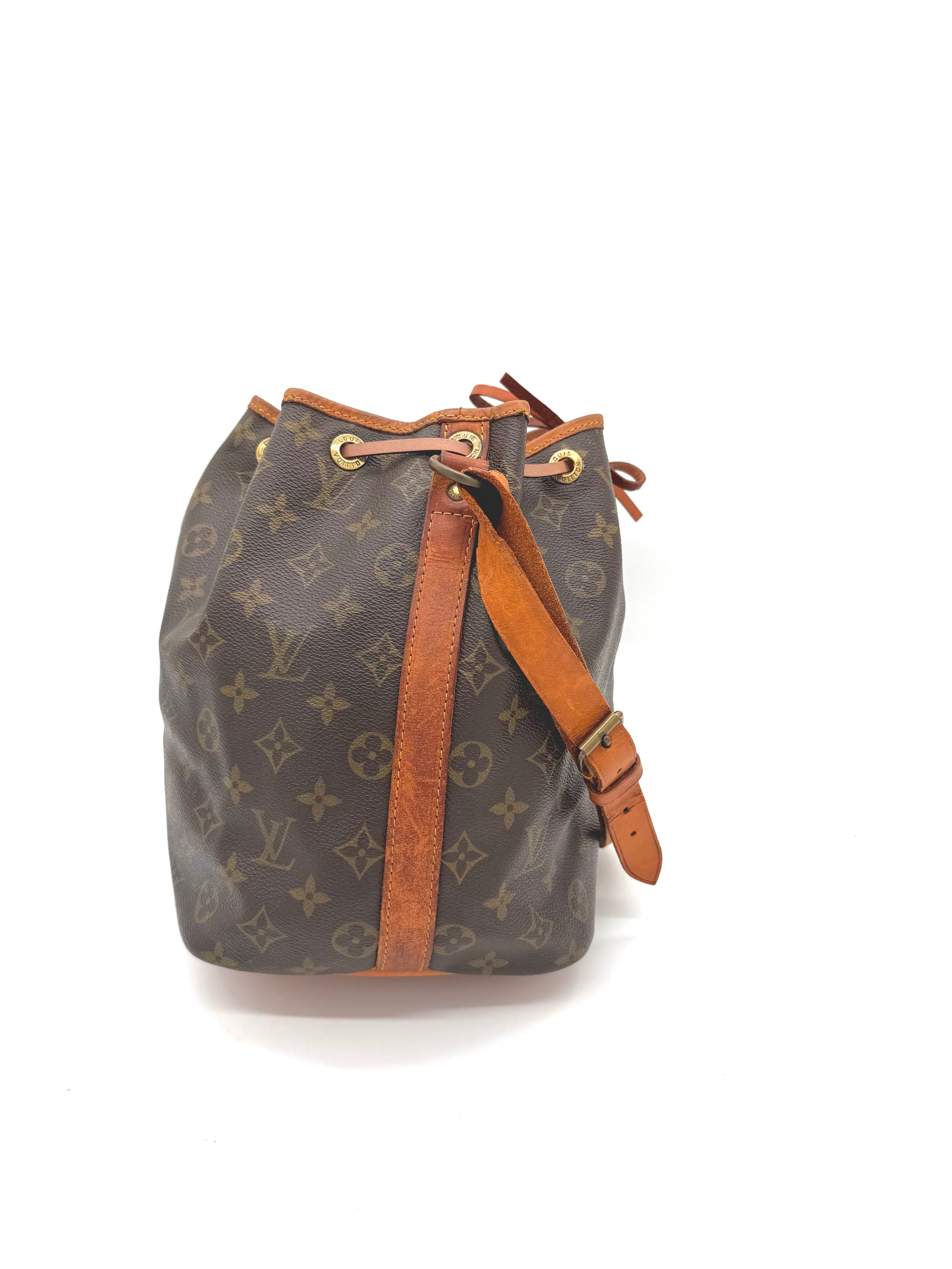 Louis Vuitton Sac Noe Petit