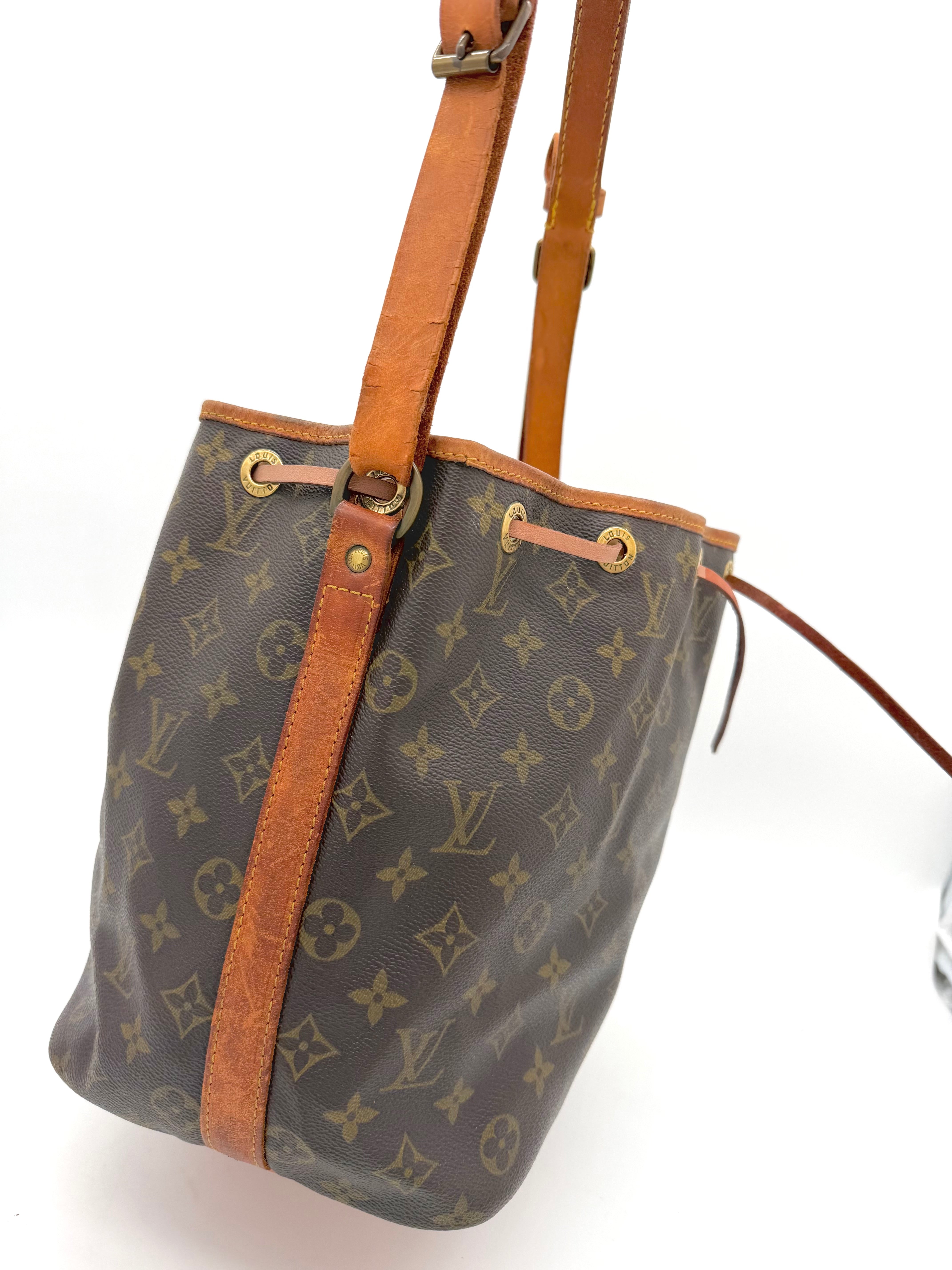 Louis Vuitton Sac Noe Petit