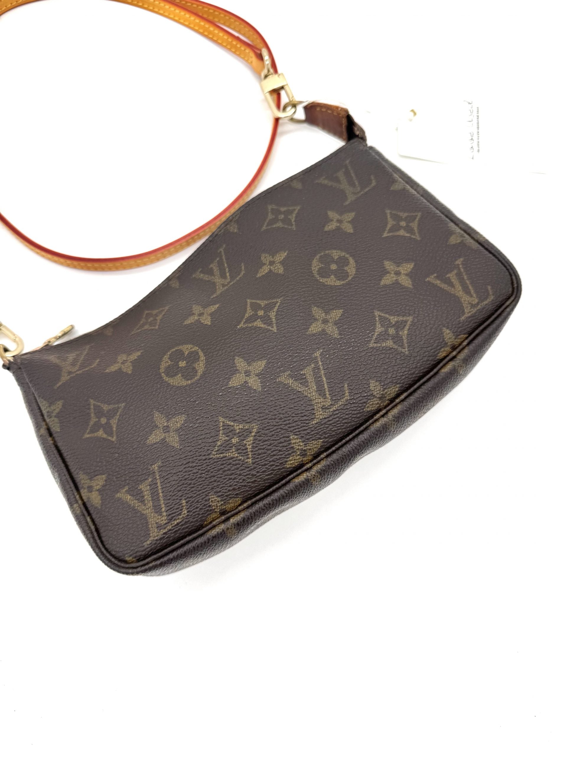 Louis Vuitton Pochette