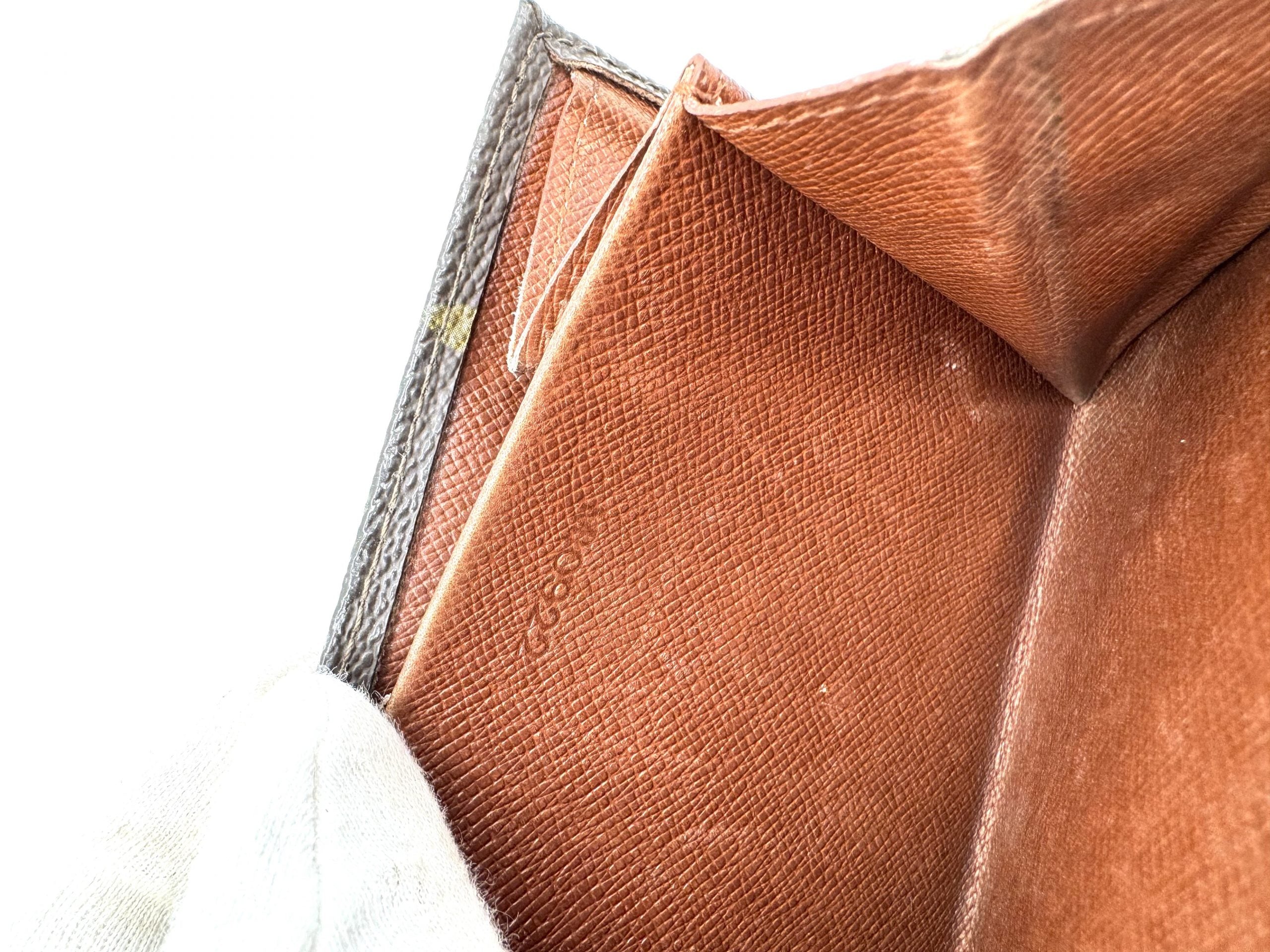 Louis Vuitton Elise Geldbörse