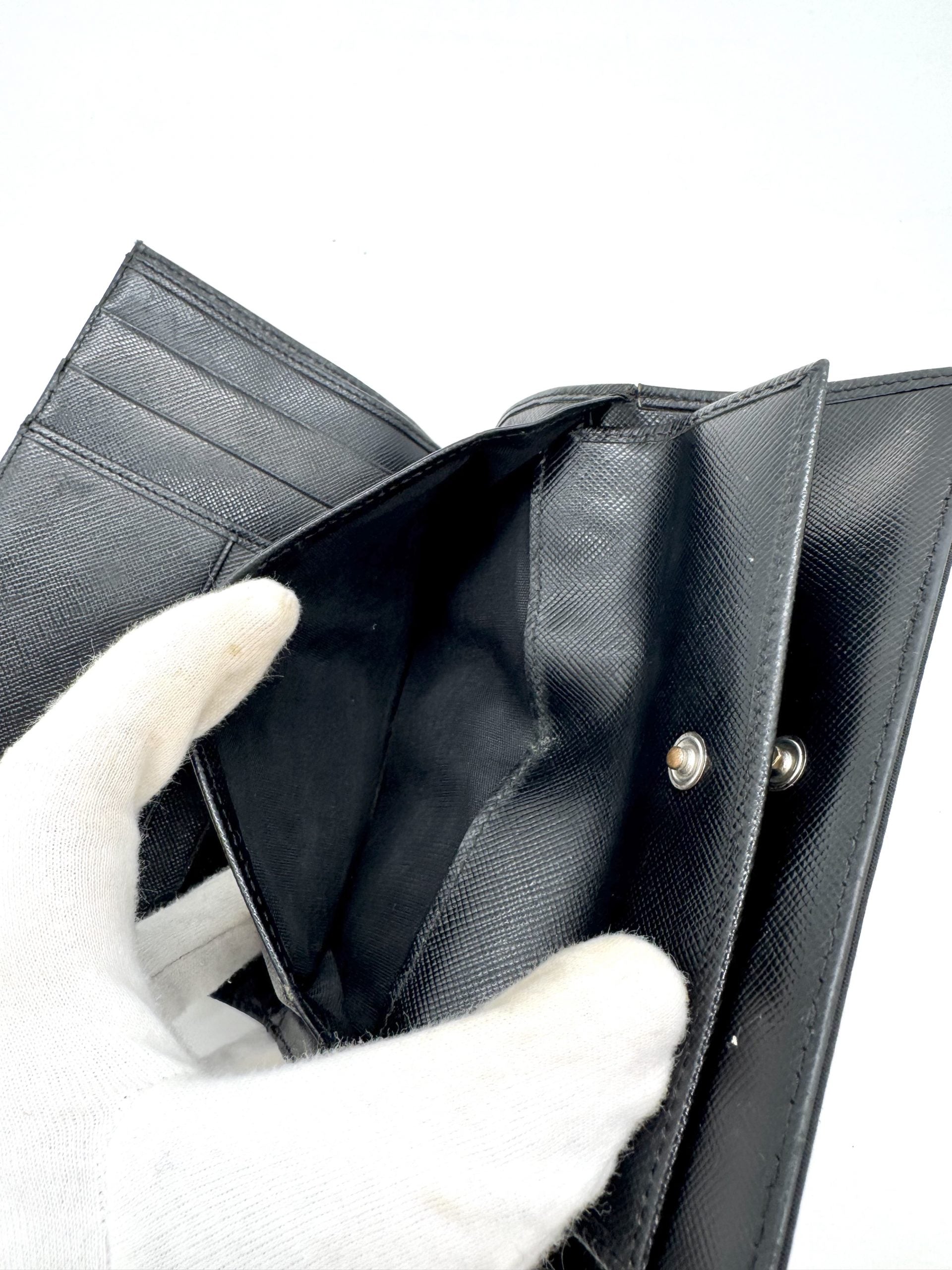 Prada Geldbörse Nylon Schwarz