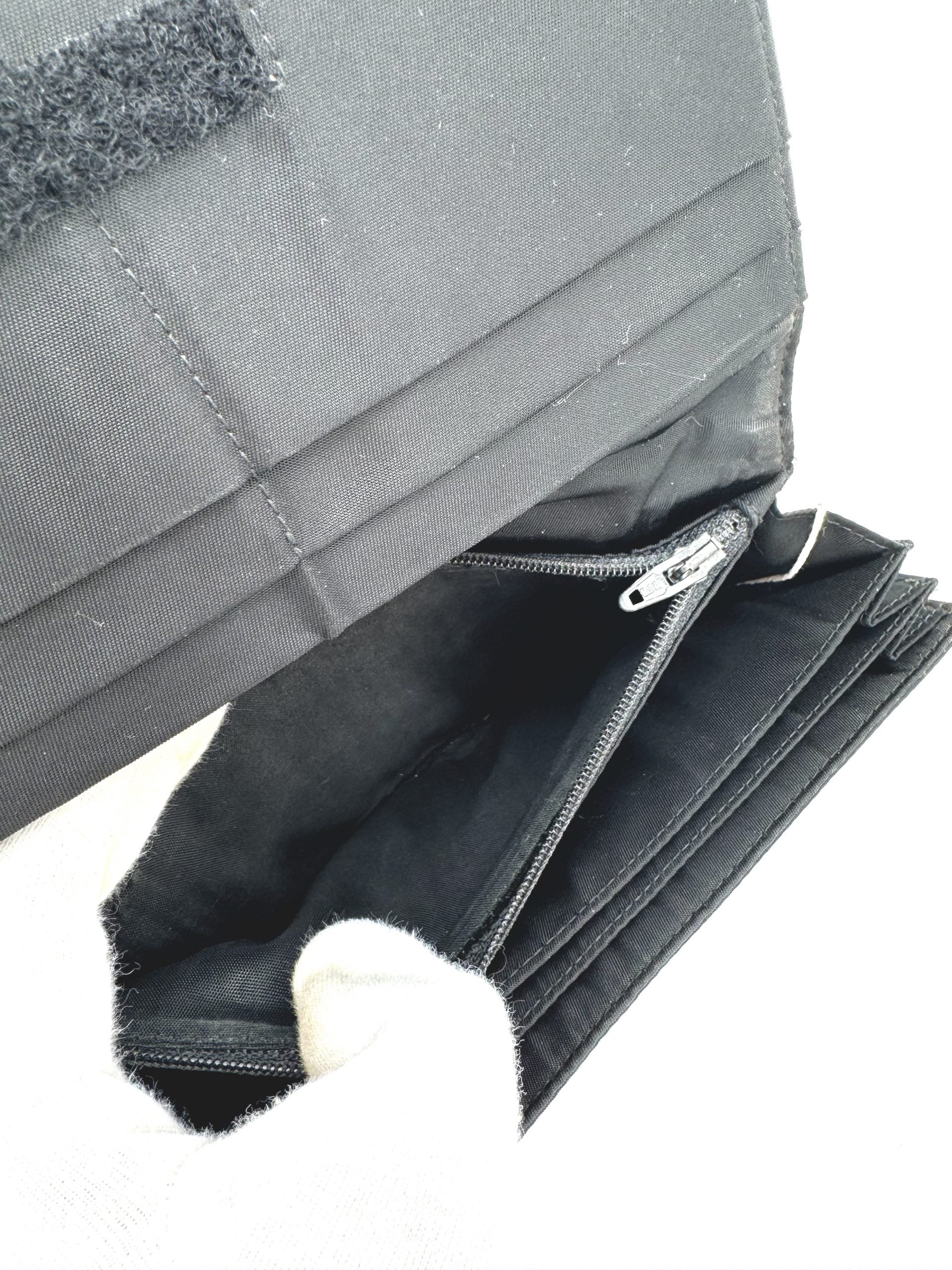 Prada Geldbörse Nylon Schwarz