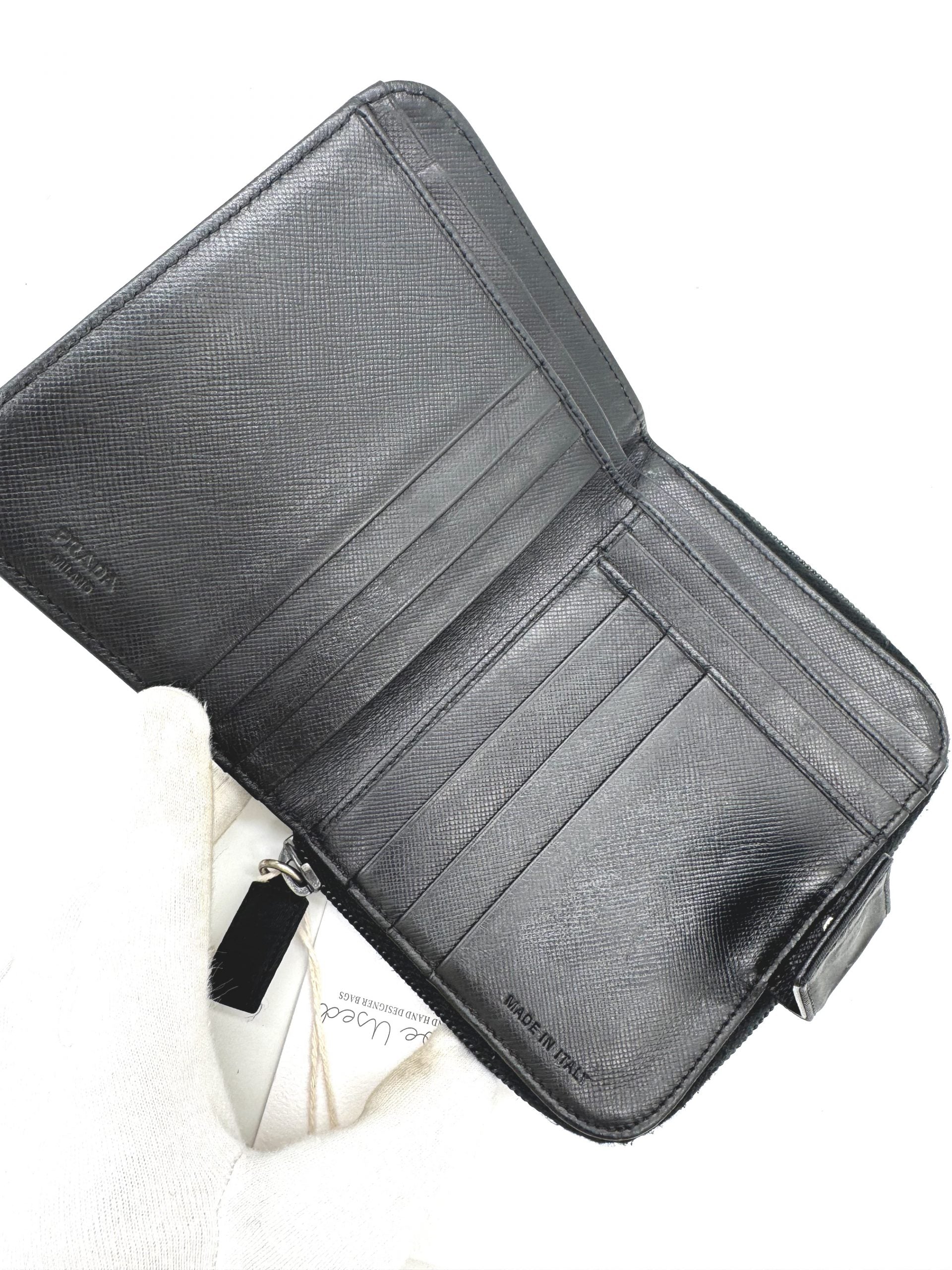 Prada Geldbörse Nylon Schwarz