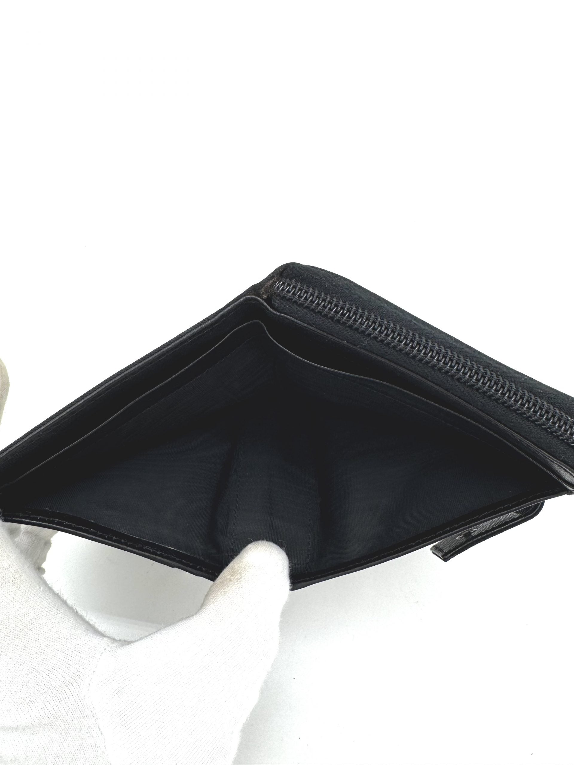 Prada Geldbörse Nylon Schwarz