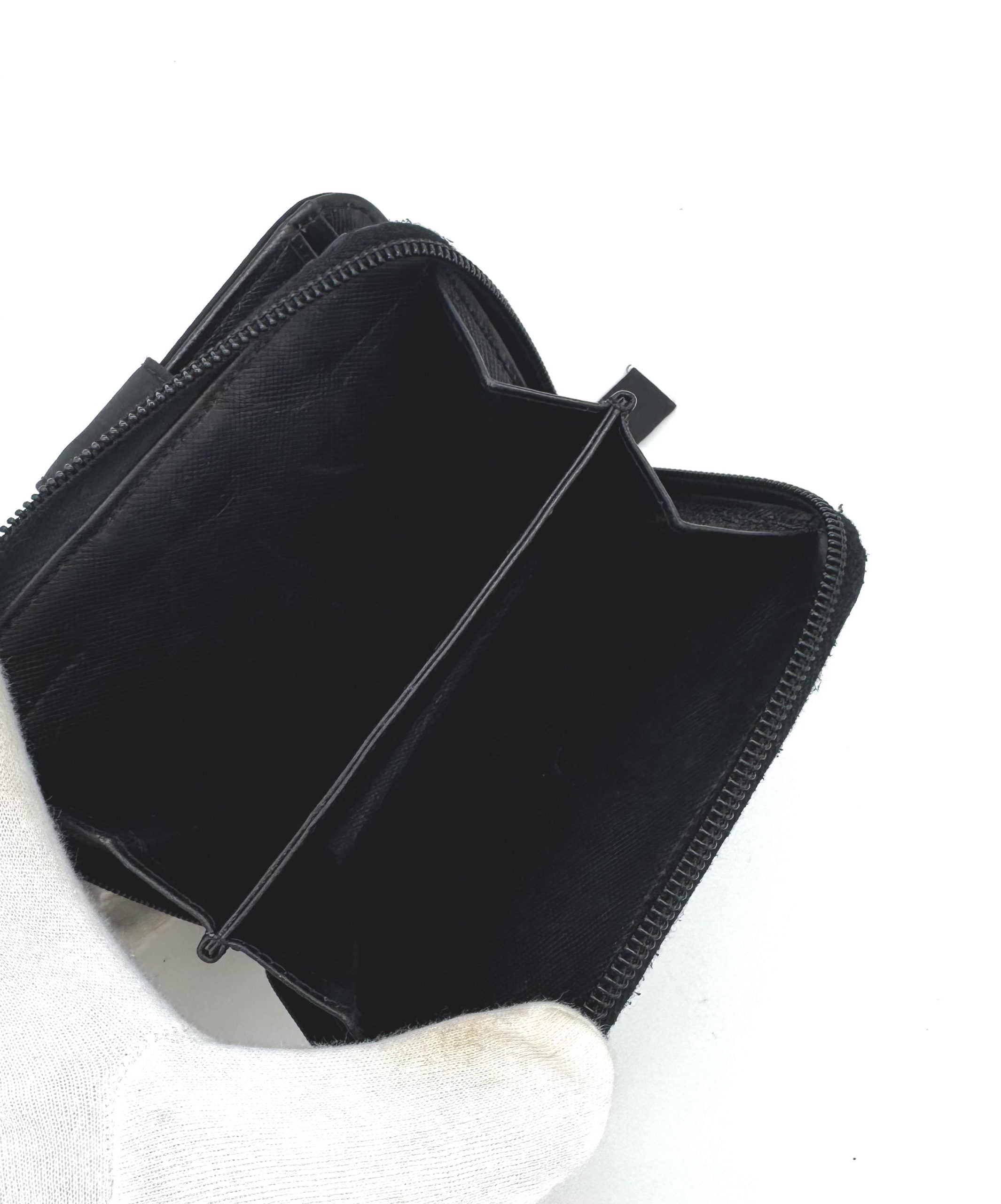 Prada Geldbörse Nylon Schwarz