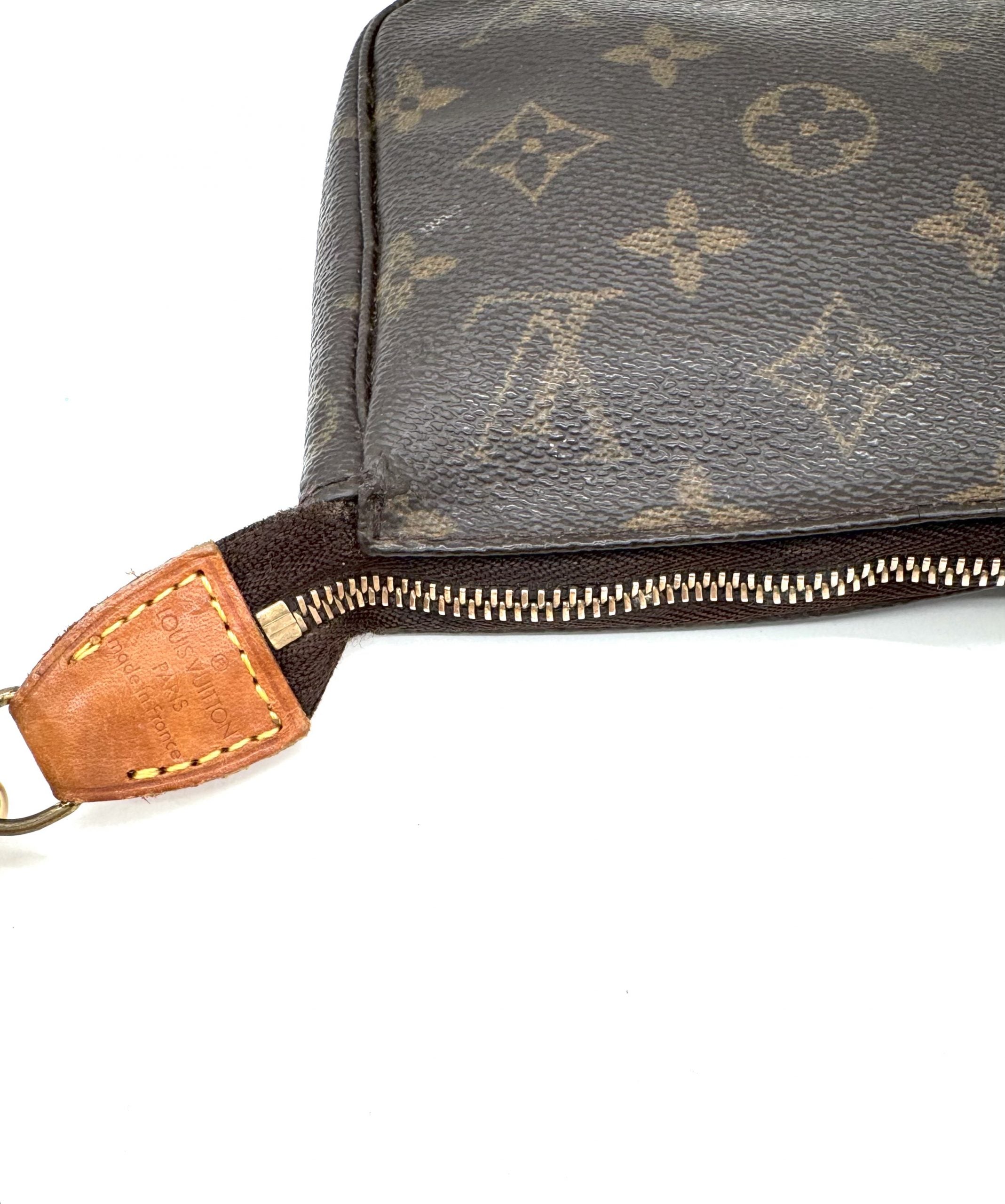 Louis Vuitton Pochette