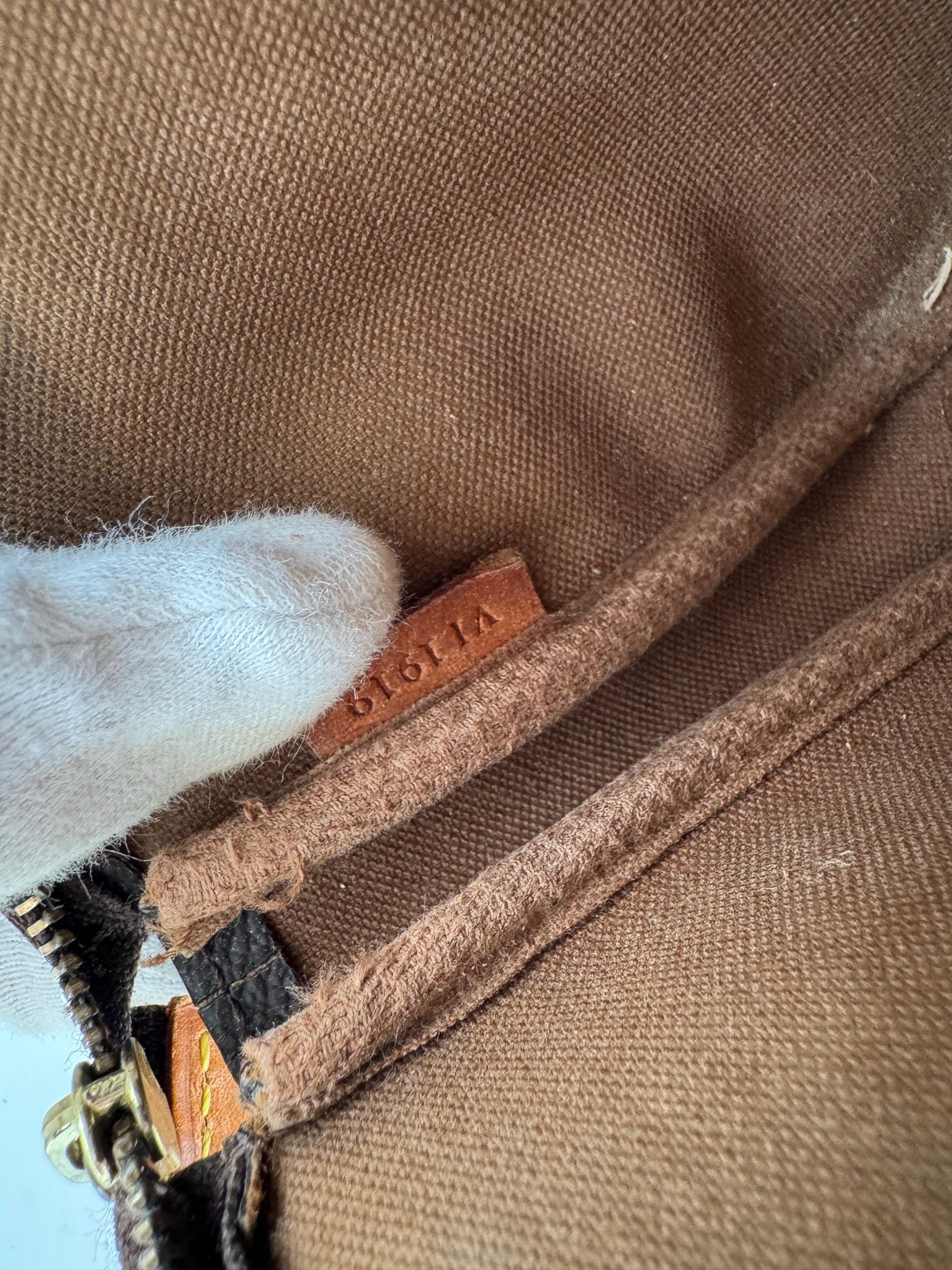 Louis Vuitton Pochette