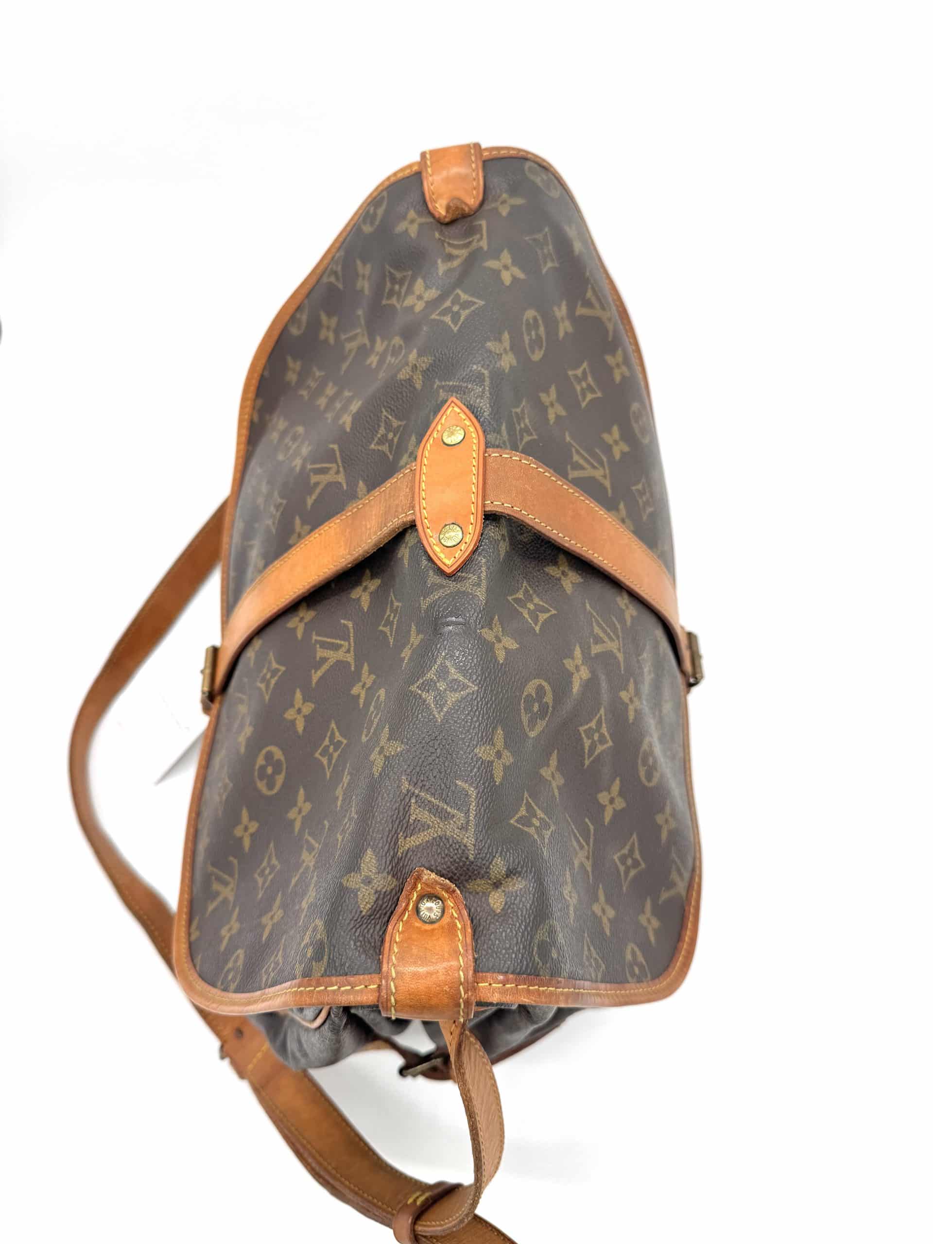 Louis Vuitton Saumur 35