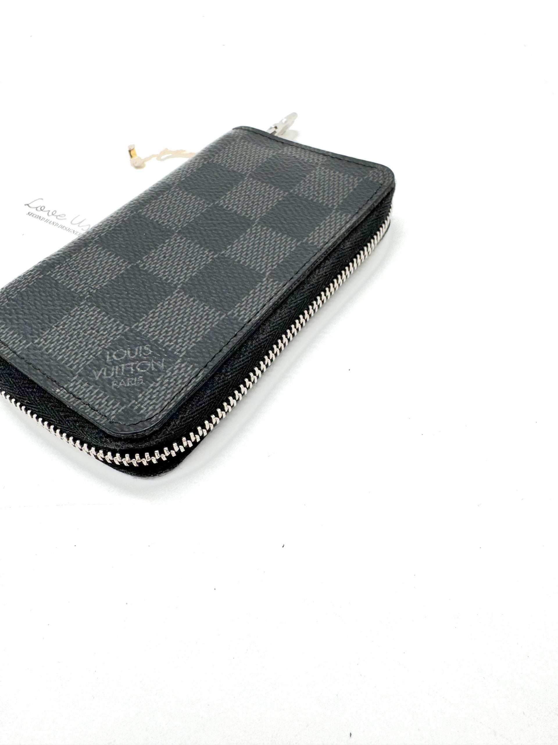 Louis Vuitton Zippy Coin
