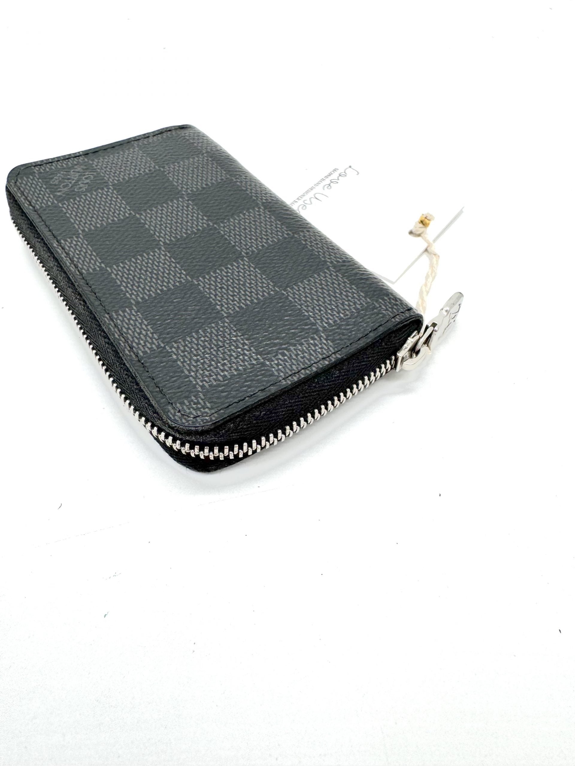 Louis Vuitton Zippy Coin