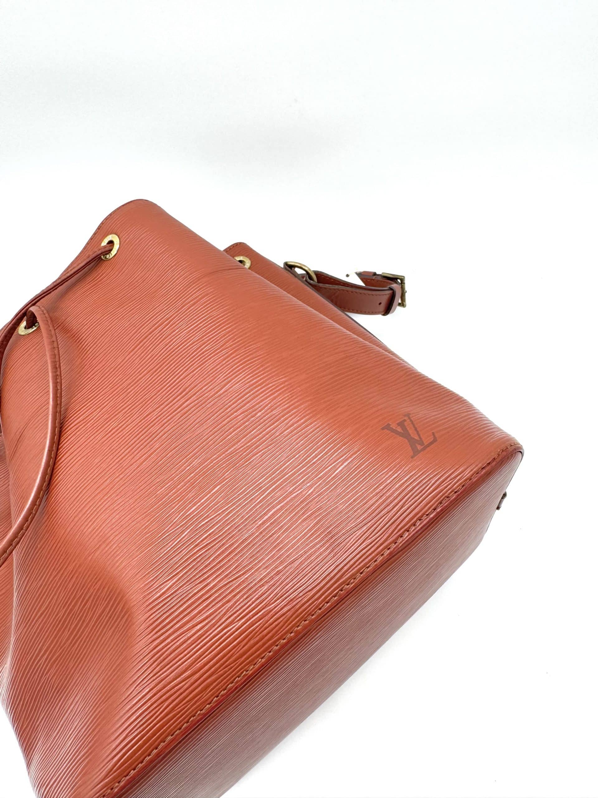 Louis Vuitton Sac Noe Petit Epi Leder