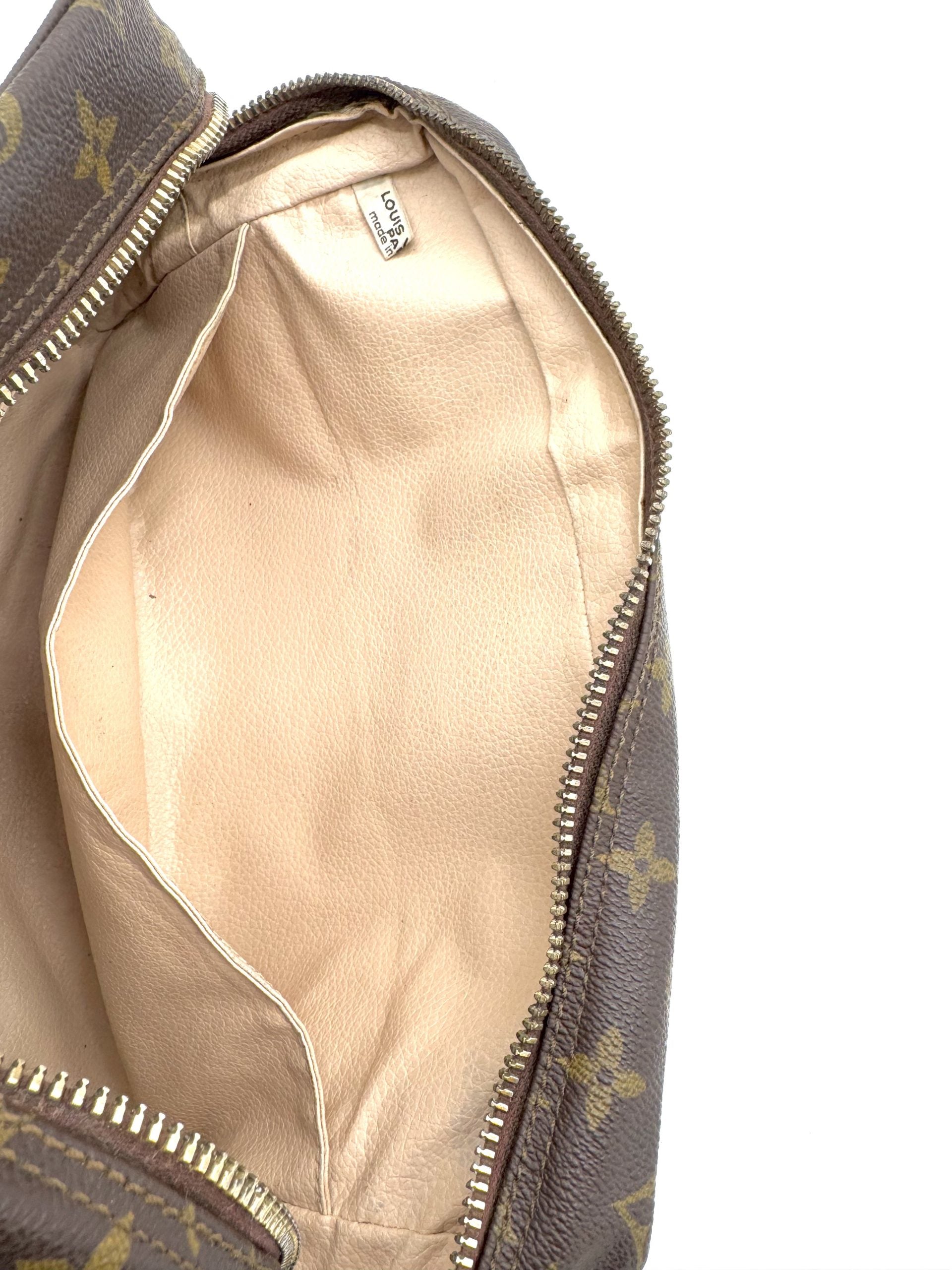 Louis Vuitton Trousse Toilette 28