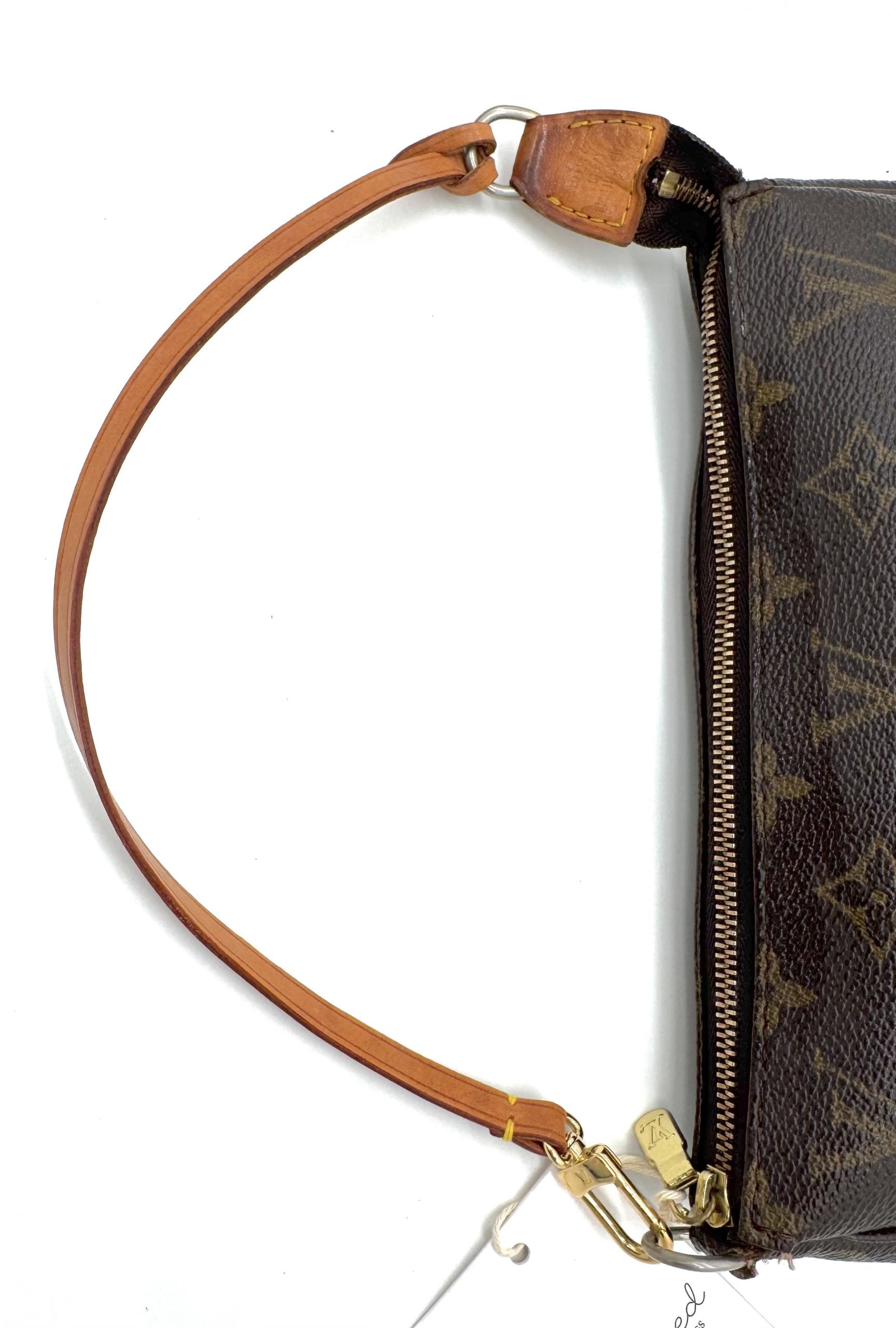 Louis Vuitton Pochette