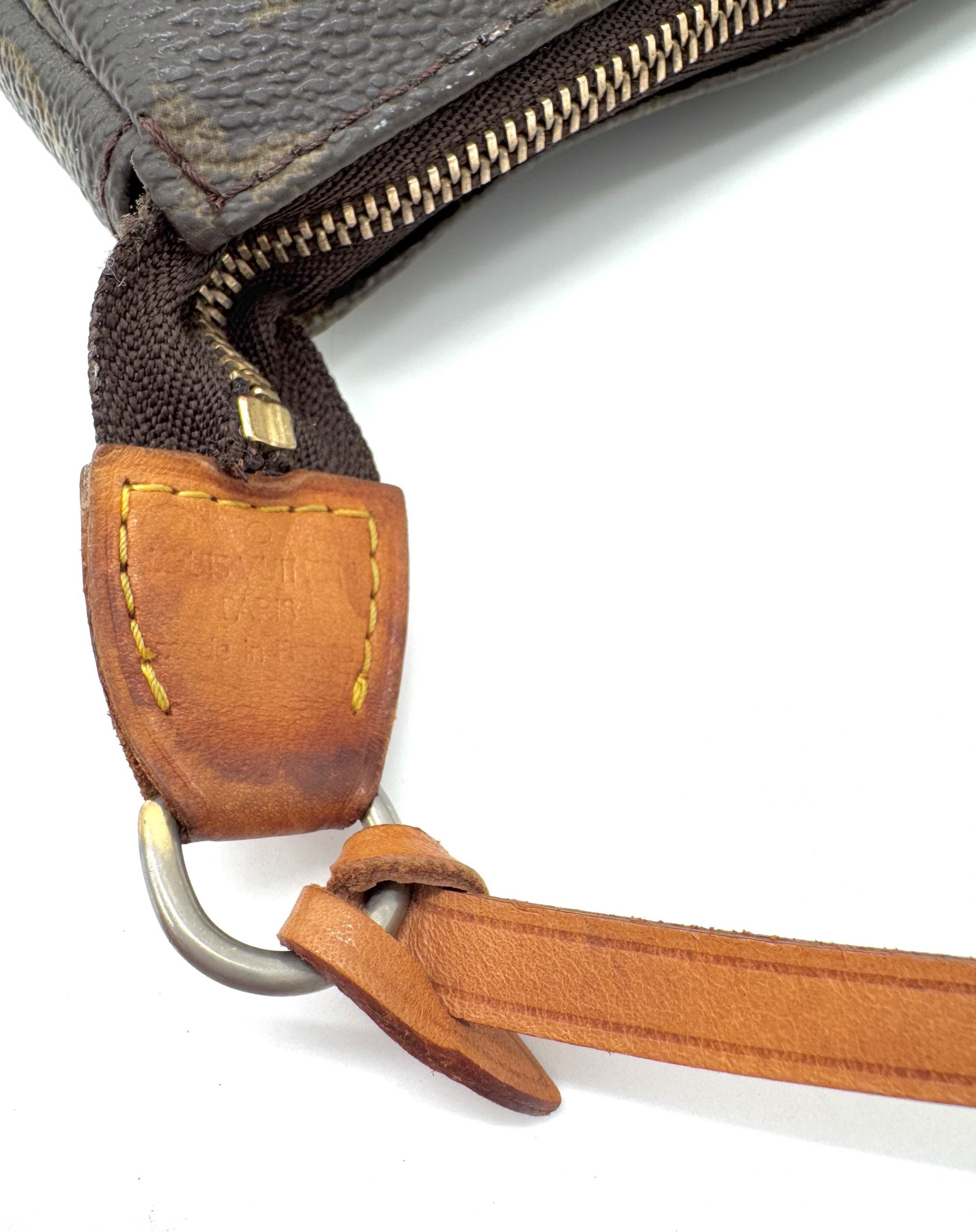 Louis Vuitton Pochette