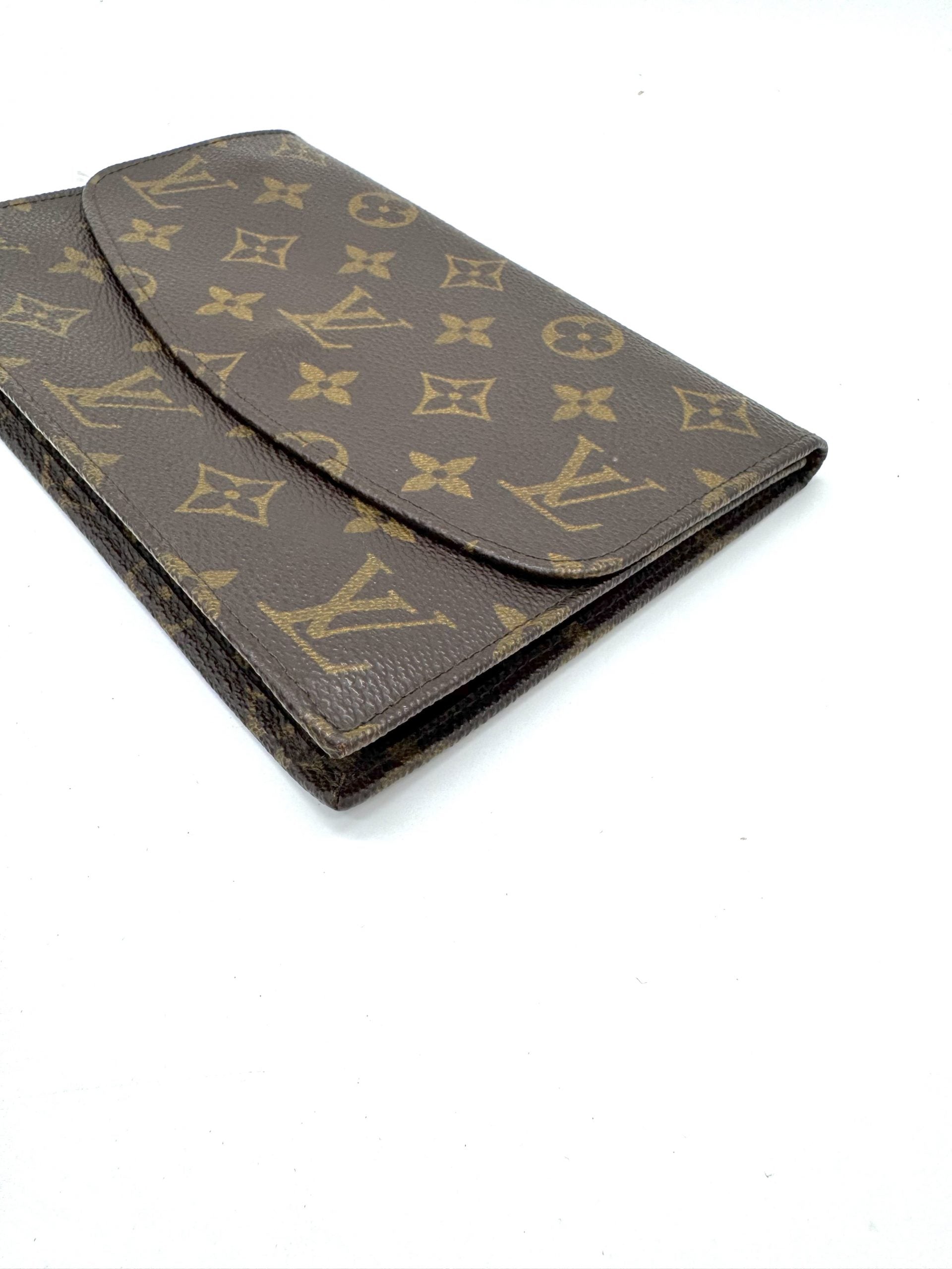 Louis Vuitton Pochette Rabat