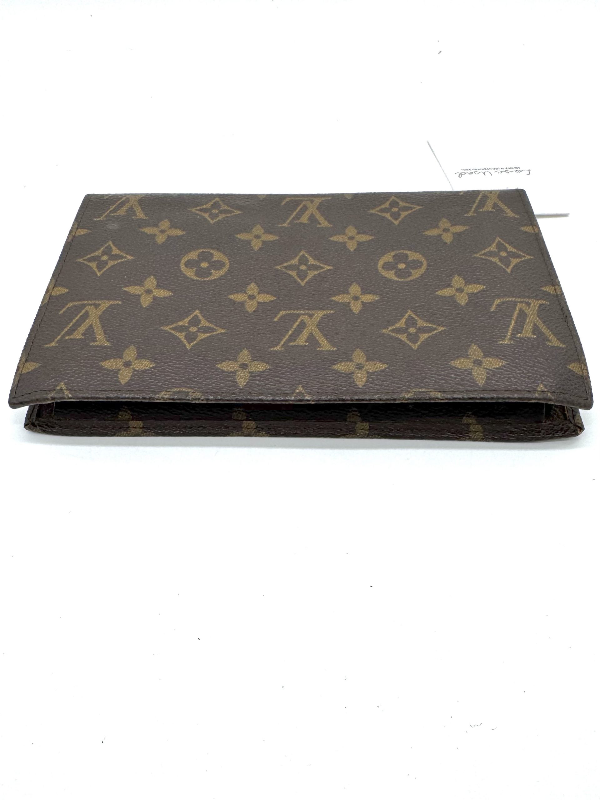 Louis Vuitton Pochette Rabat