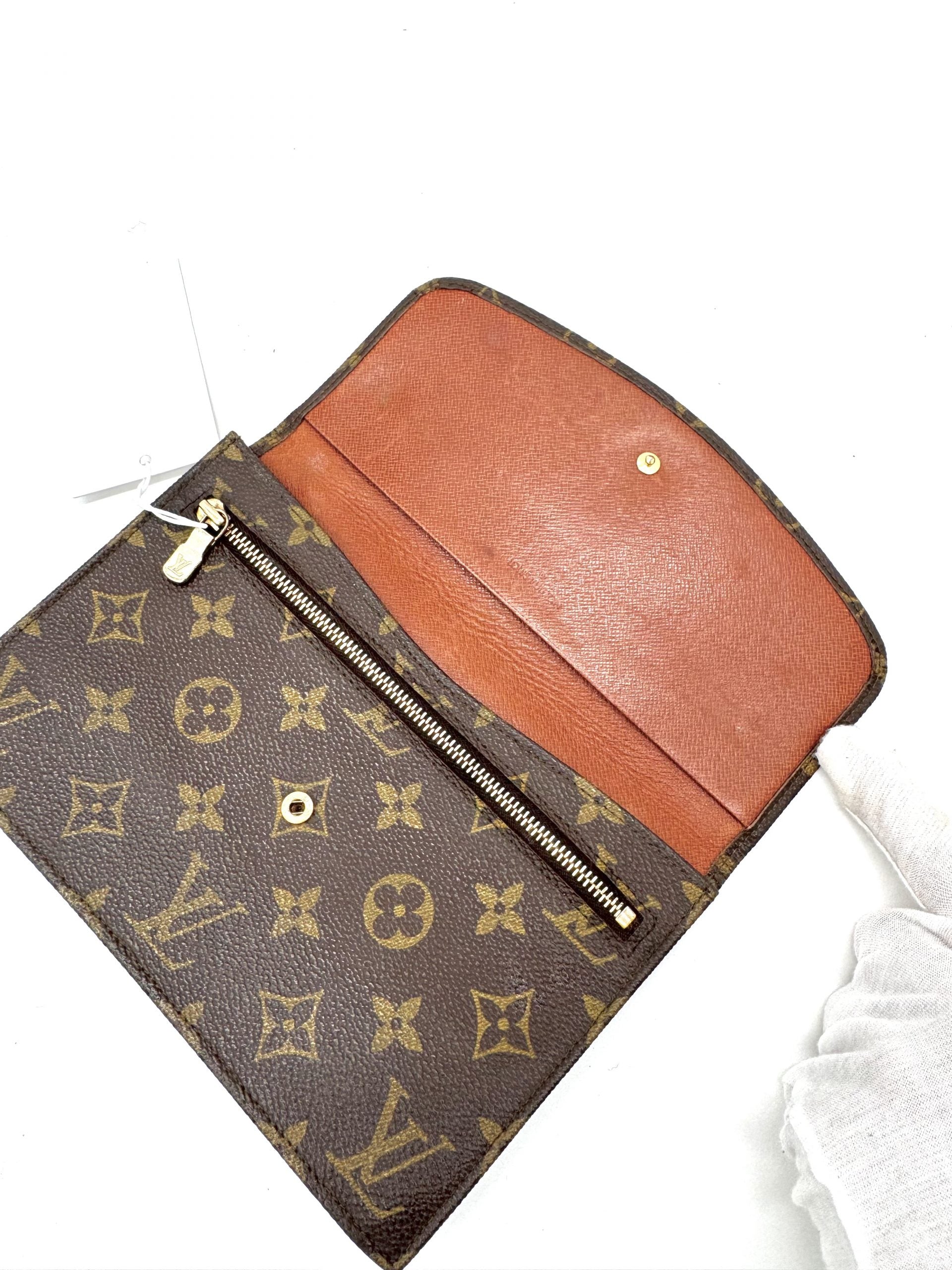 Louis Vuitton Pochette Rabat
