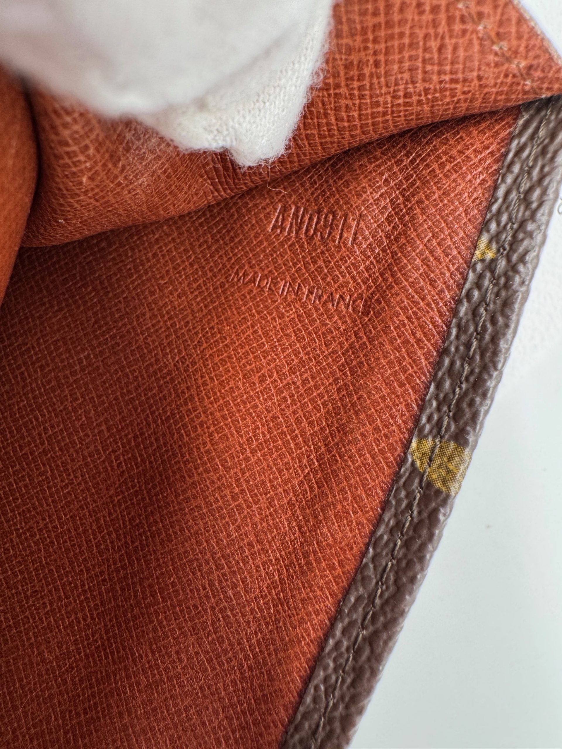 Louis Vuitton Pochette Rabat