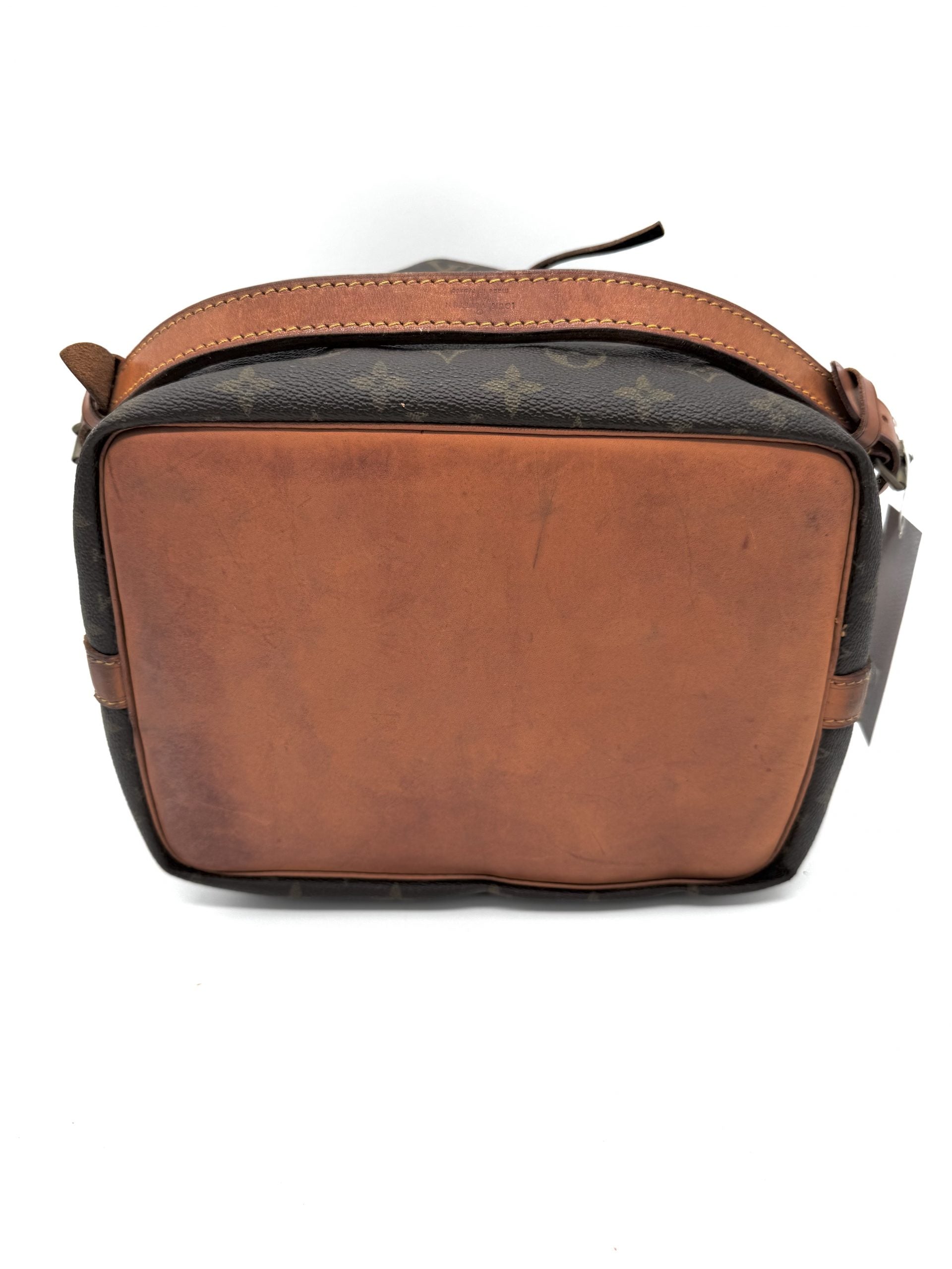 Louis Vuitton Sac Noe Petit