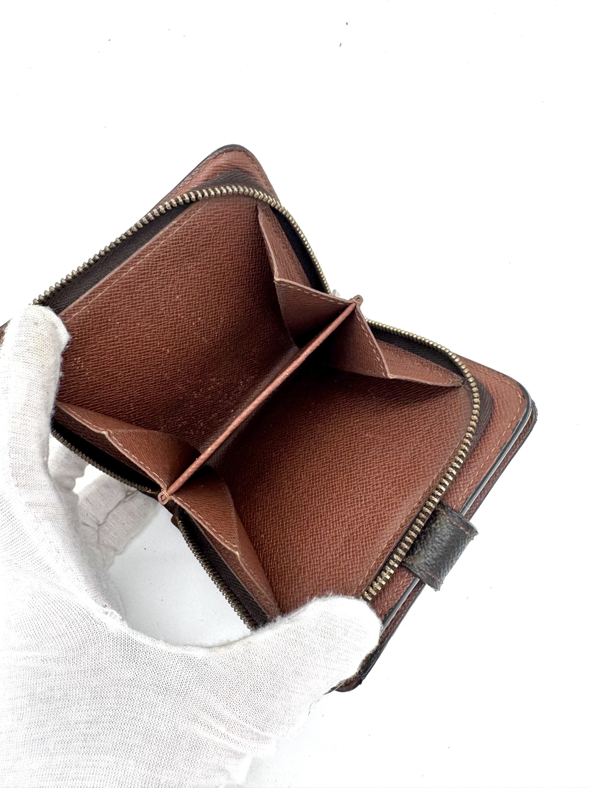 Louis Vuitton Compact Zippy Geldbörse