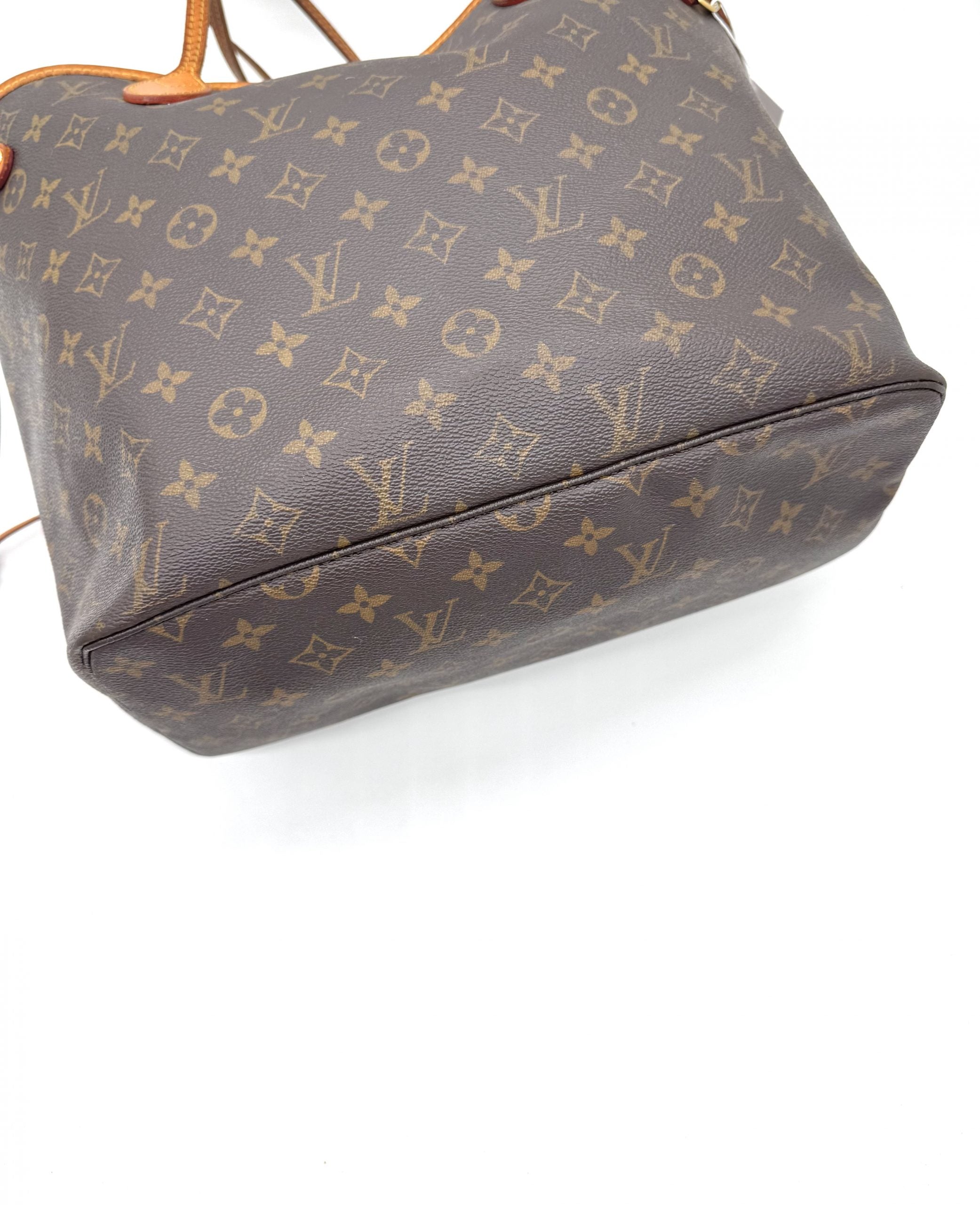 Louis Vuitton Neverfull MM