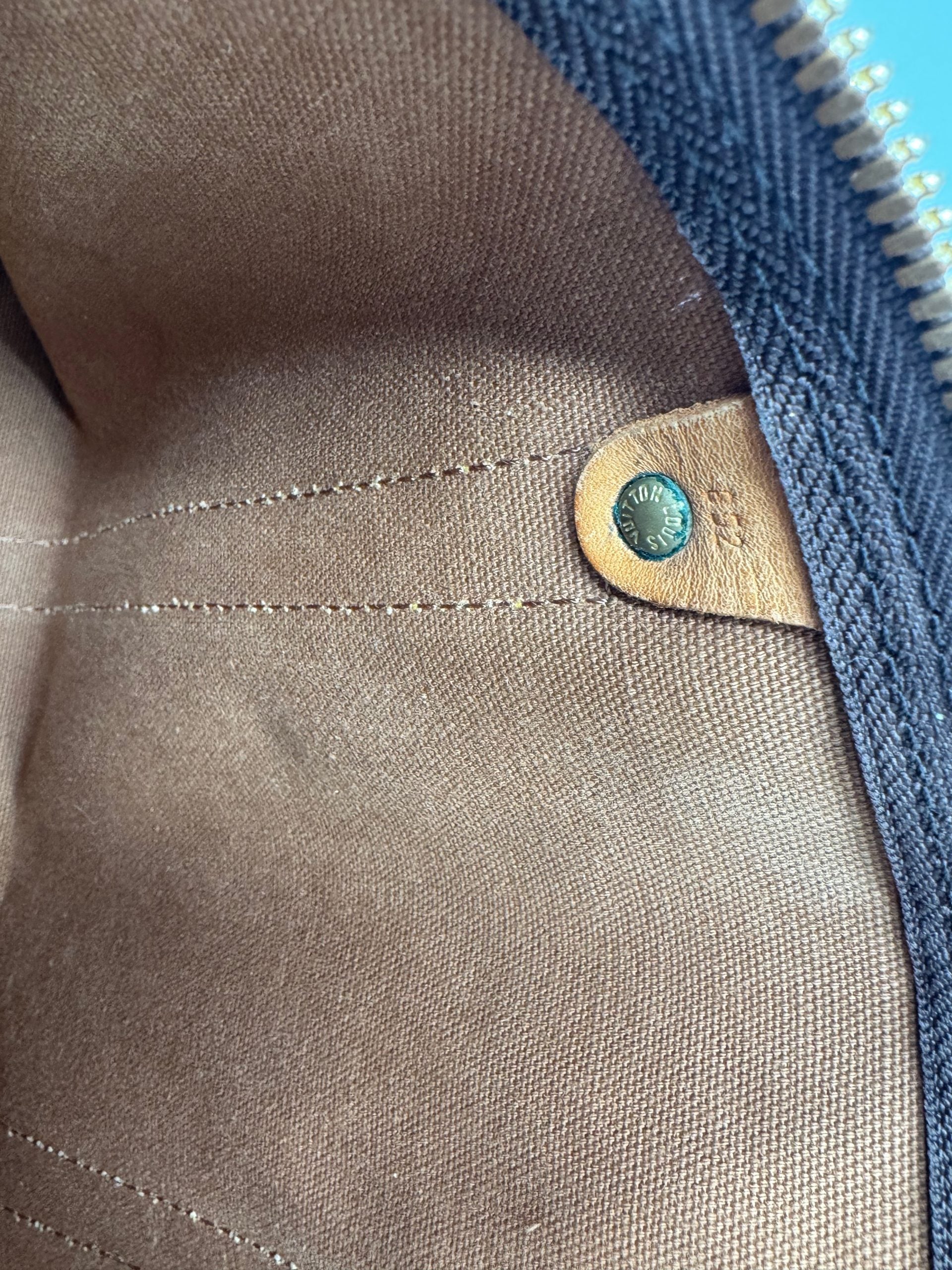 Louis Vuitton Keepall 50