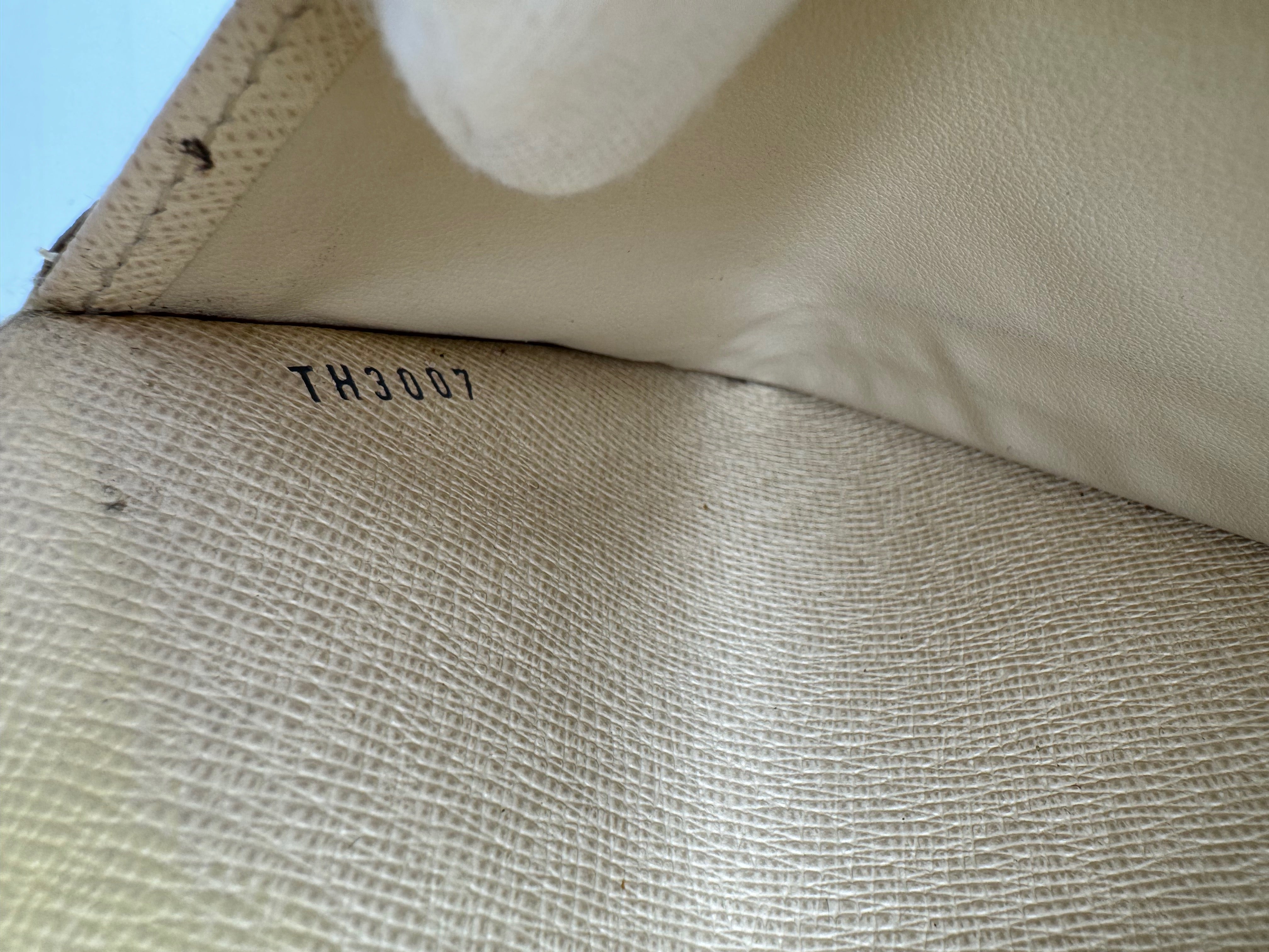 Louis Vuitton Sarah Geldbörse