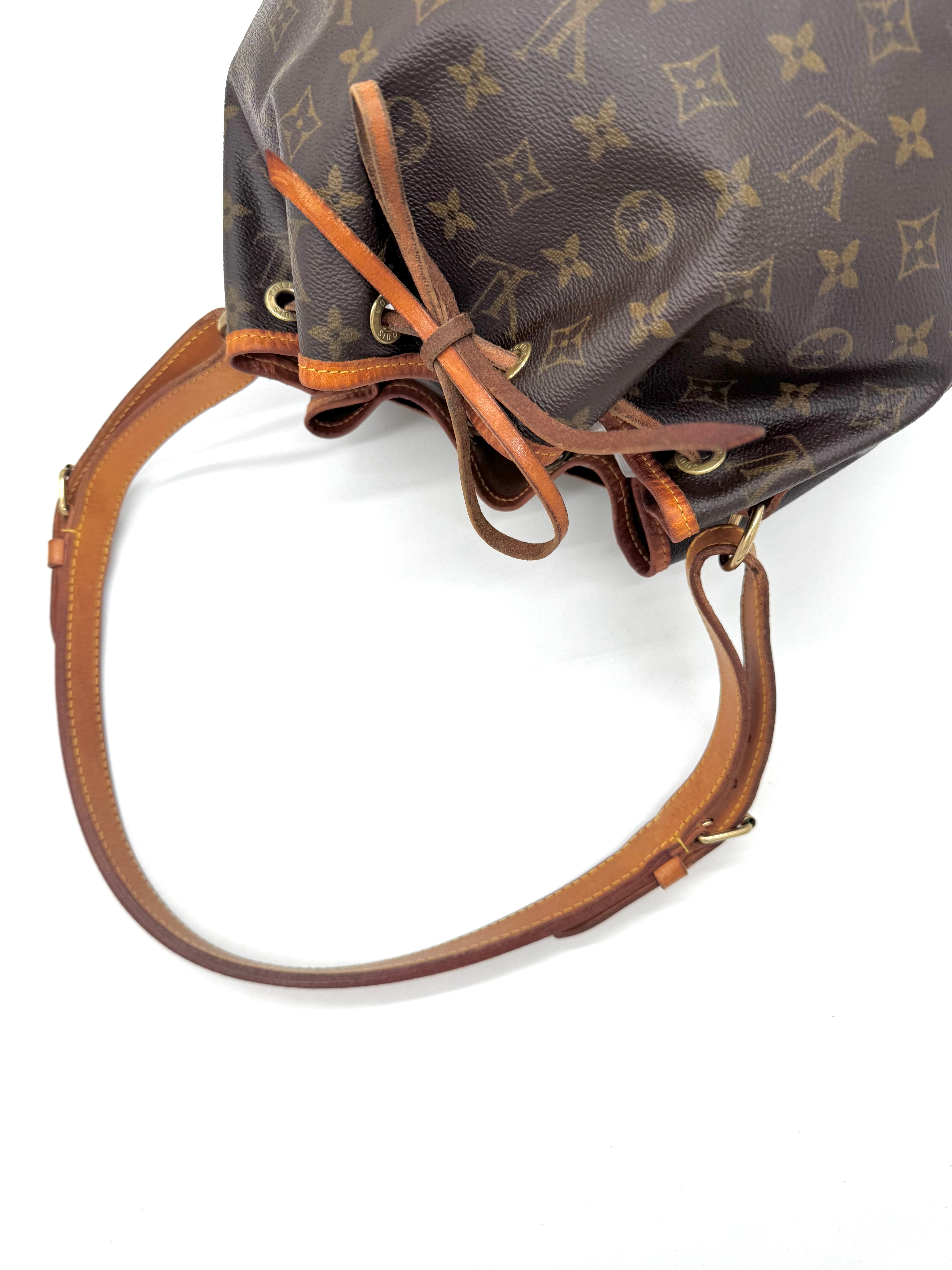 Louis Vuitton Sac Noe Petit