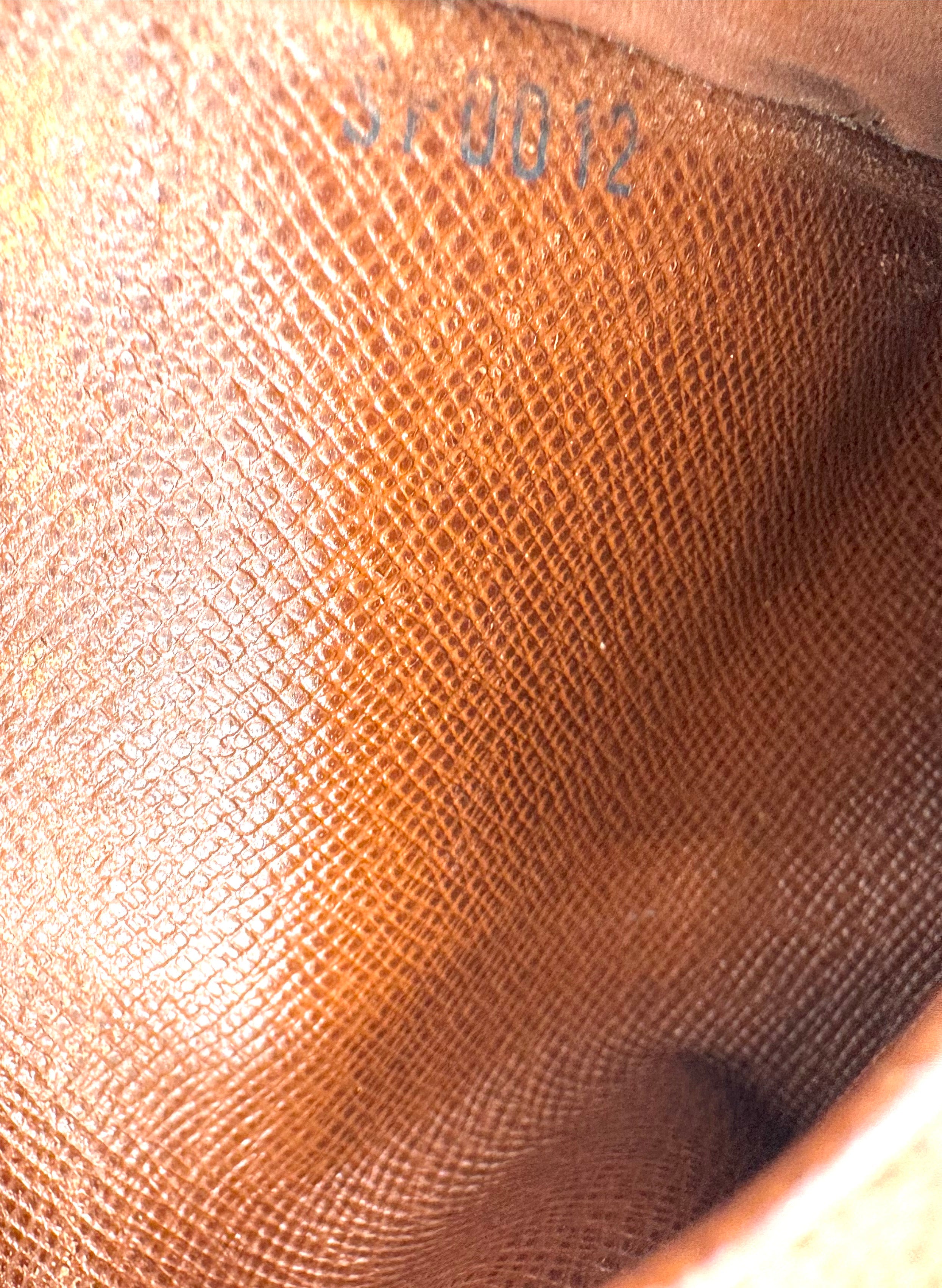 Louis Vuitton Elise Geldbörse