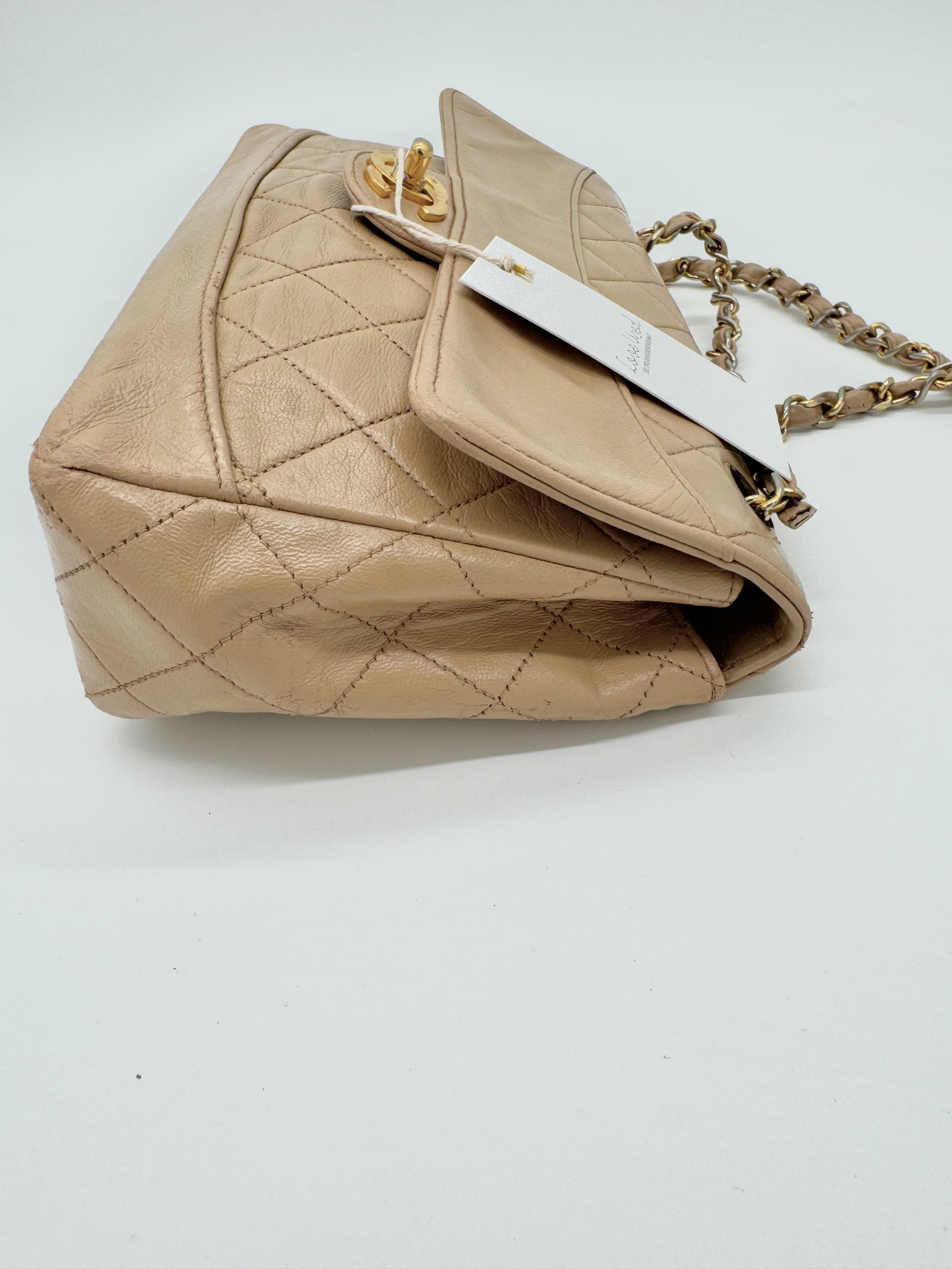 Chanel Classic Double Chain Flapbag Beige