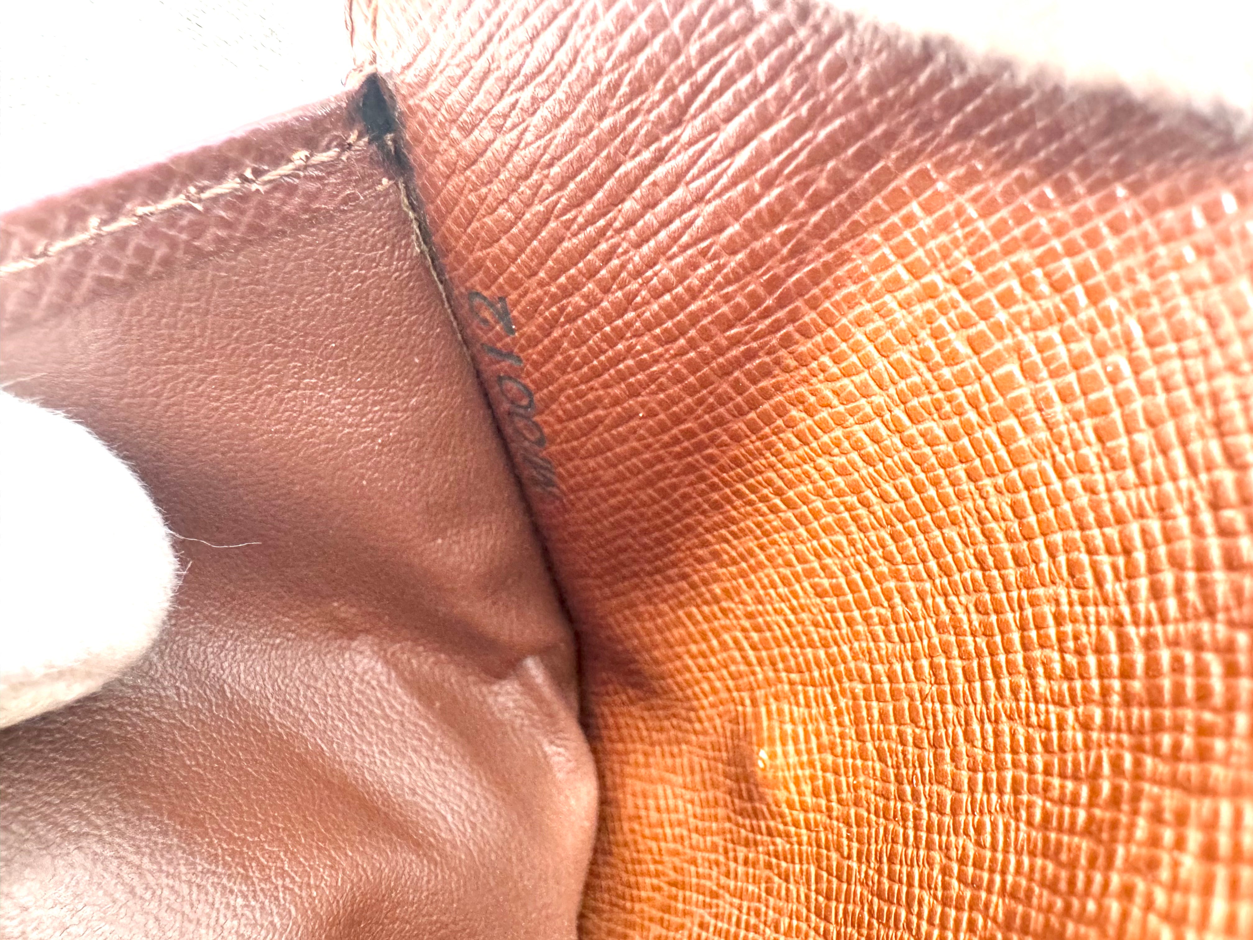 Louis Vuitton Compact Zippy Geldbörse