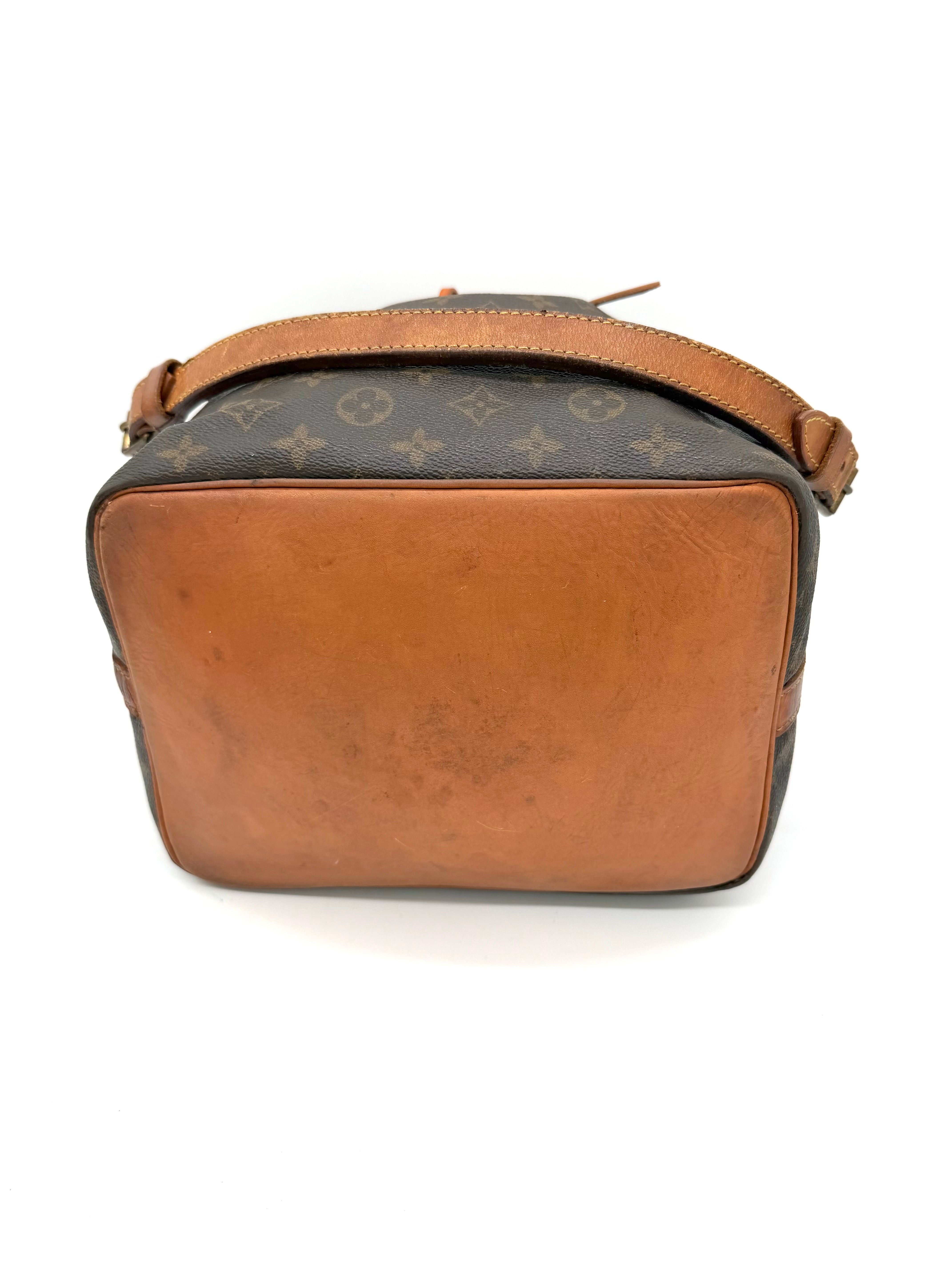 Louis Vuitton Sac Noe Petit