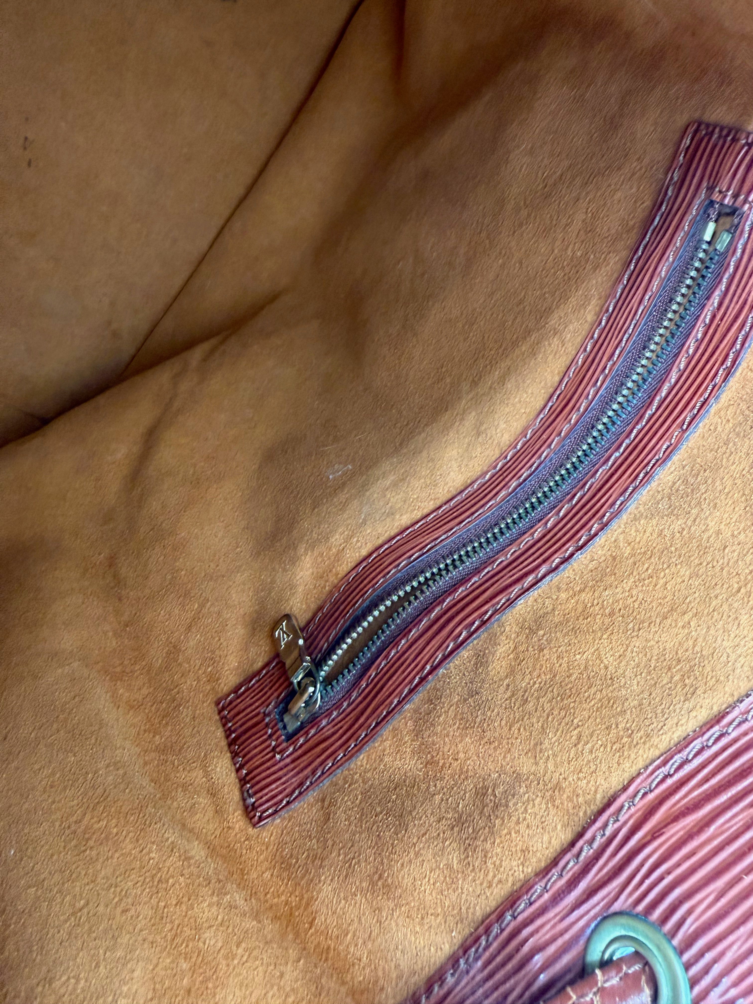 Louis Vuitton Sac Noe Grande Epi Leder