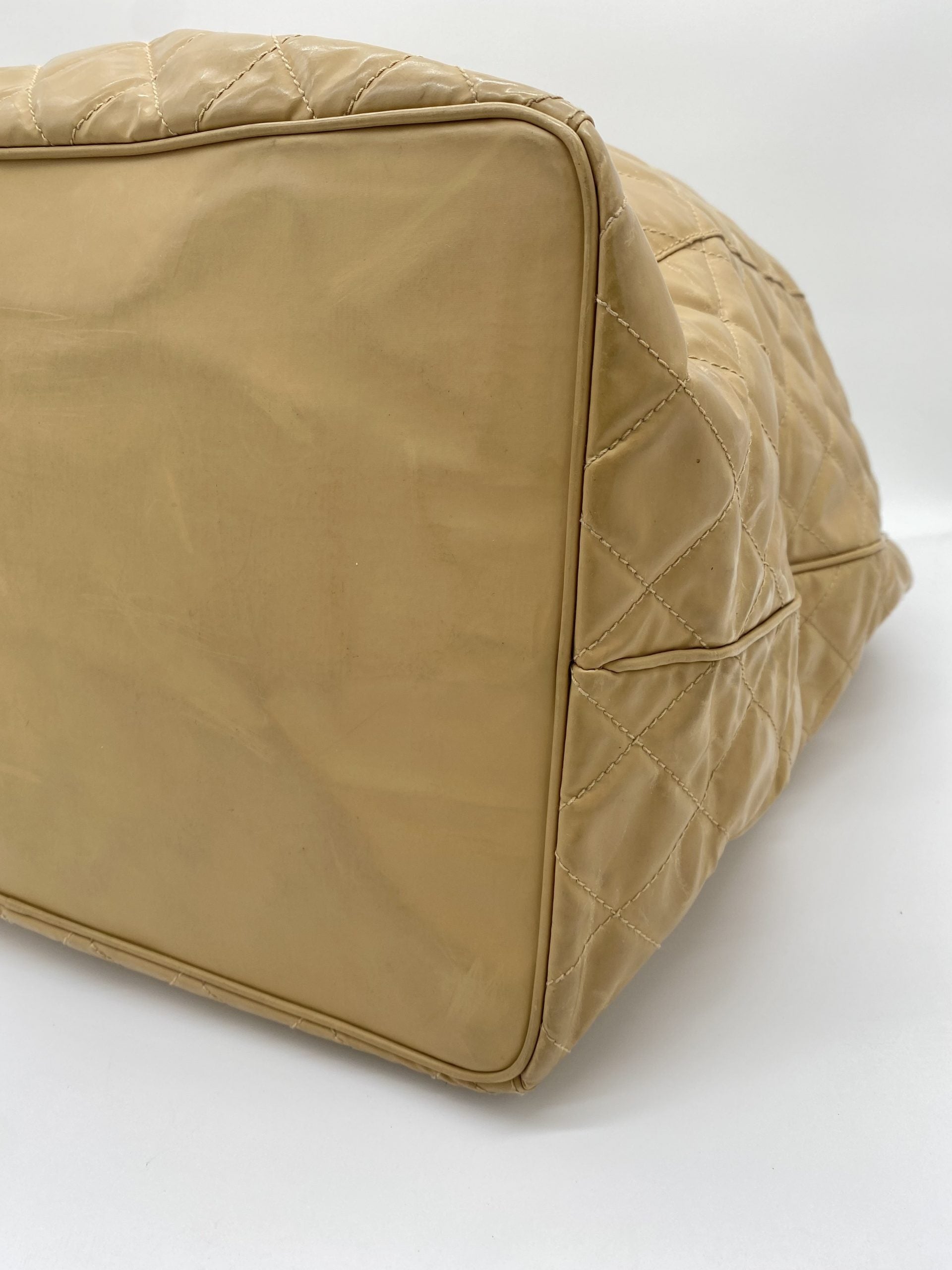 Chanel Jumbo Bucket Beige