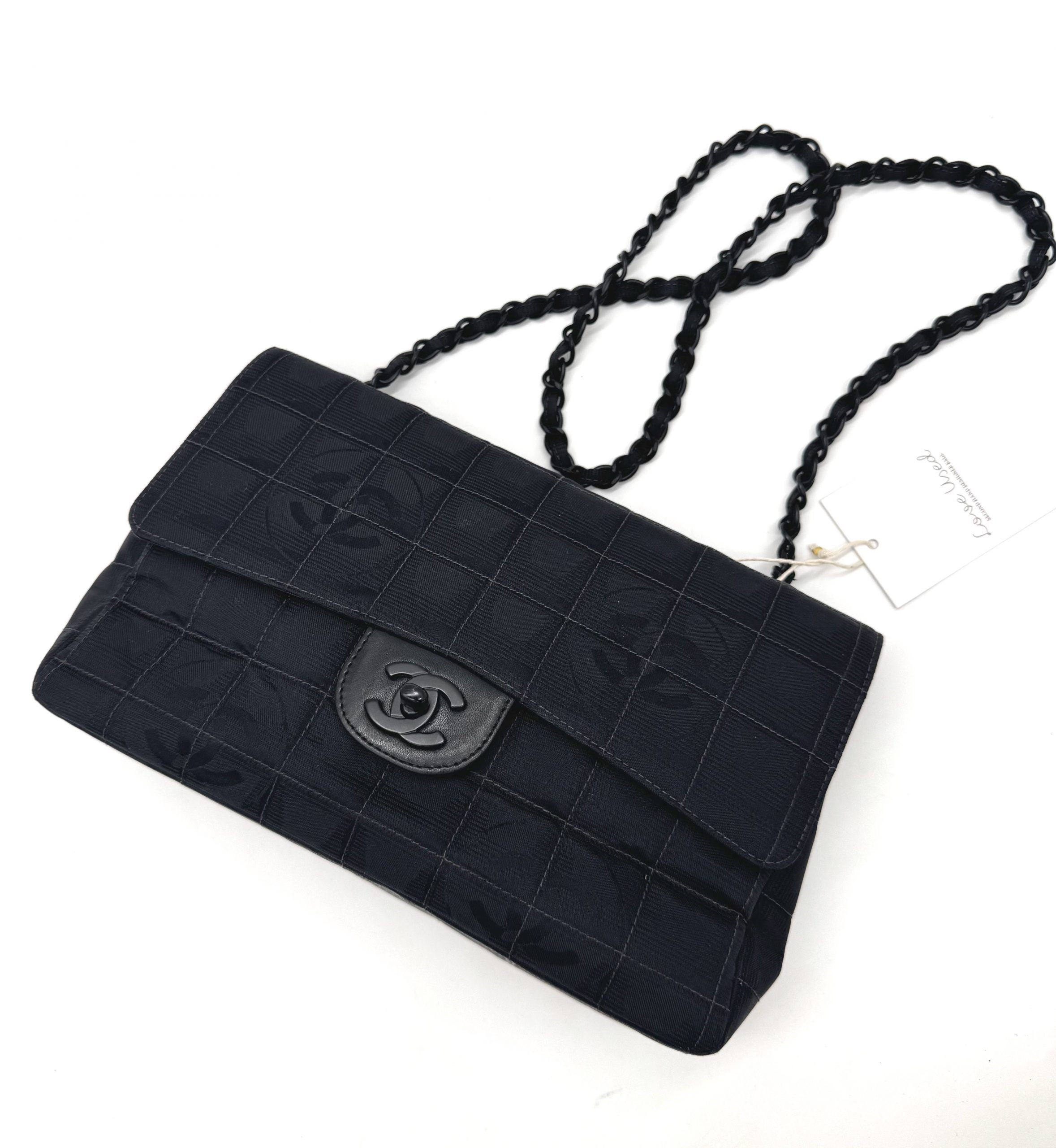 Chanel Classic Double Chain Flapbag Schwarz Nylon 