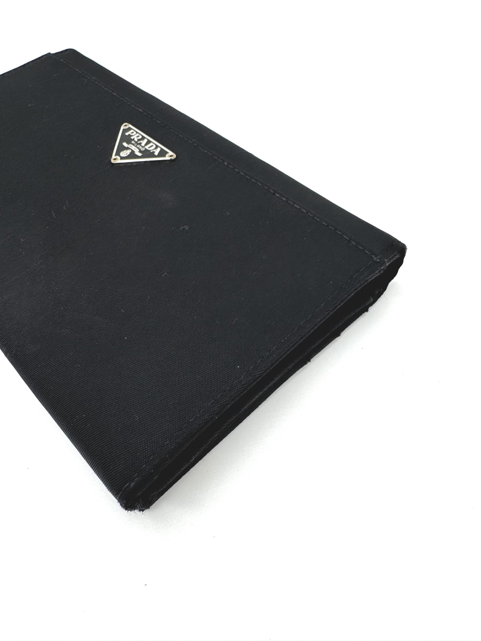 Prada Geldbörse Nylon Schwarz 