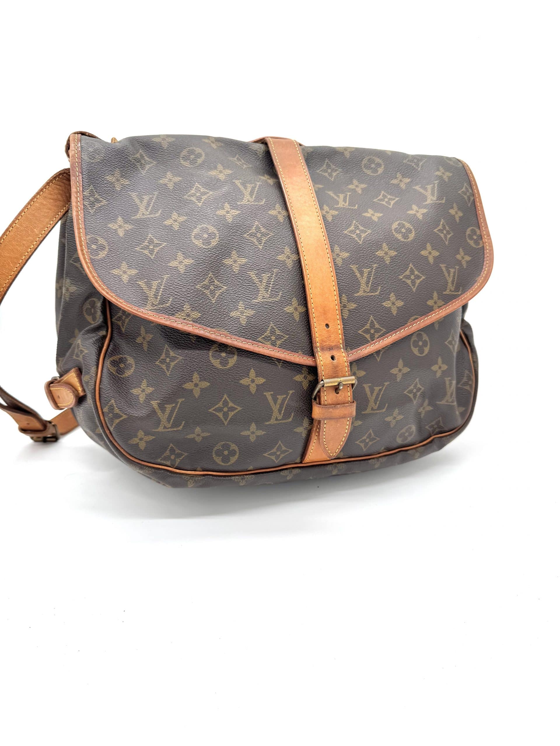 Louis Vuitton Saumur 35