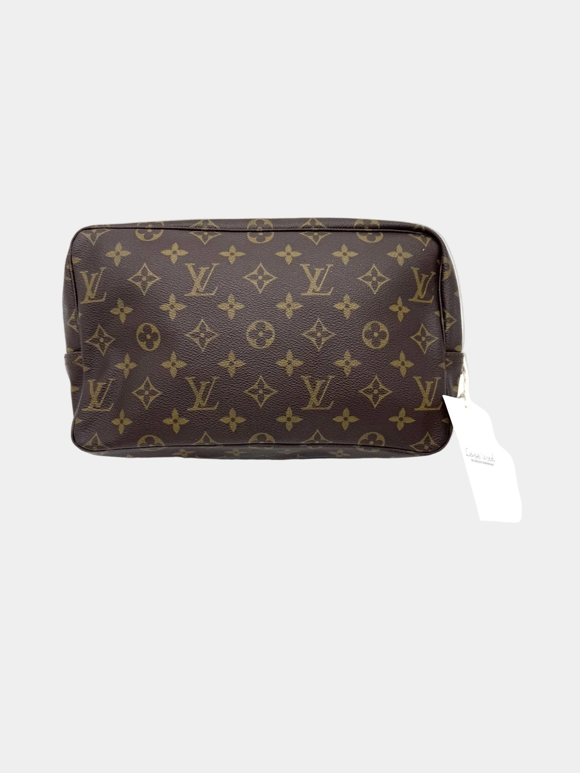 Louis Vuitton Trousse Toilette 28