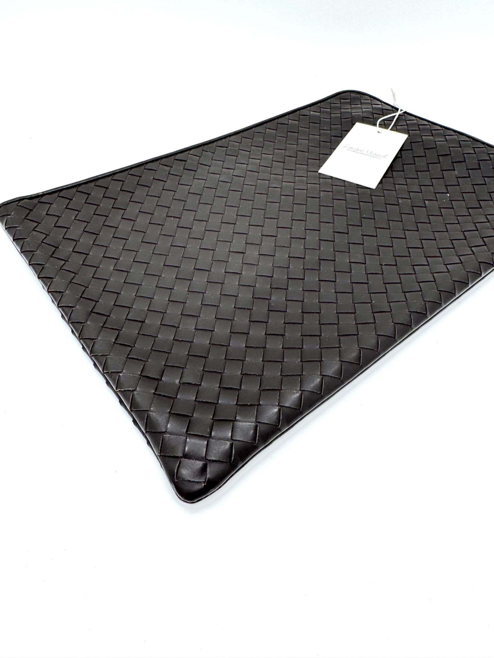 Bottega Veneta Intrecciato Clutch