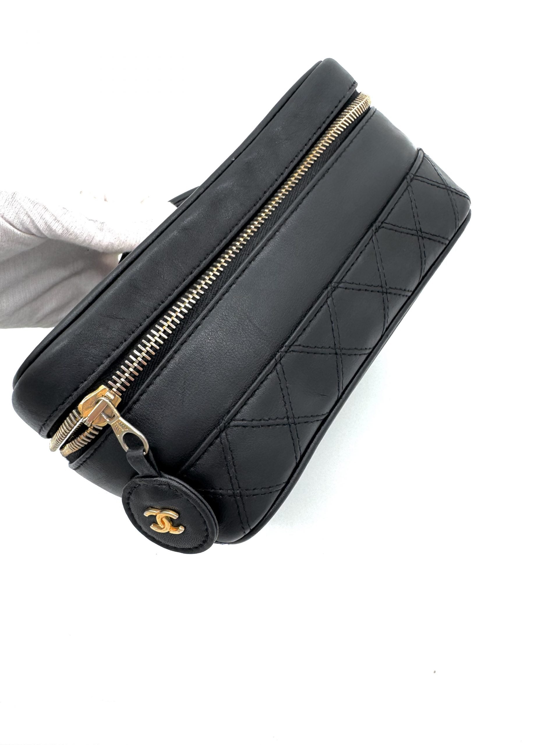 Chanel Vanity Tasche Schwarz