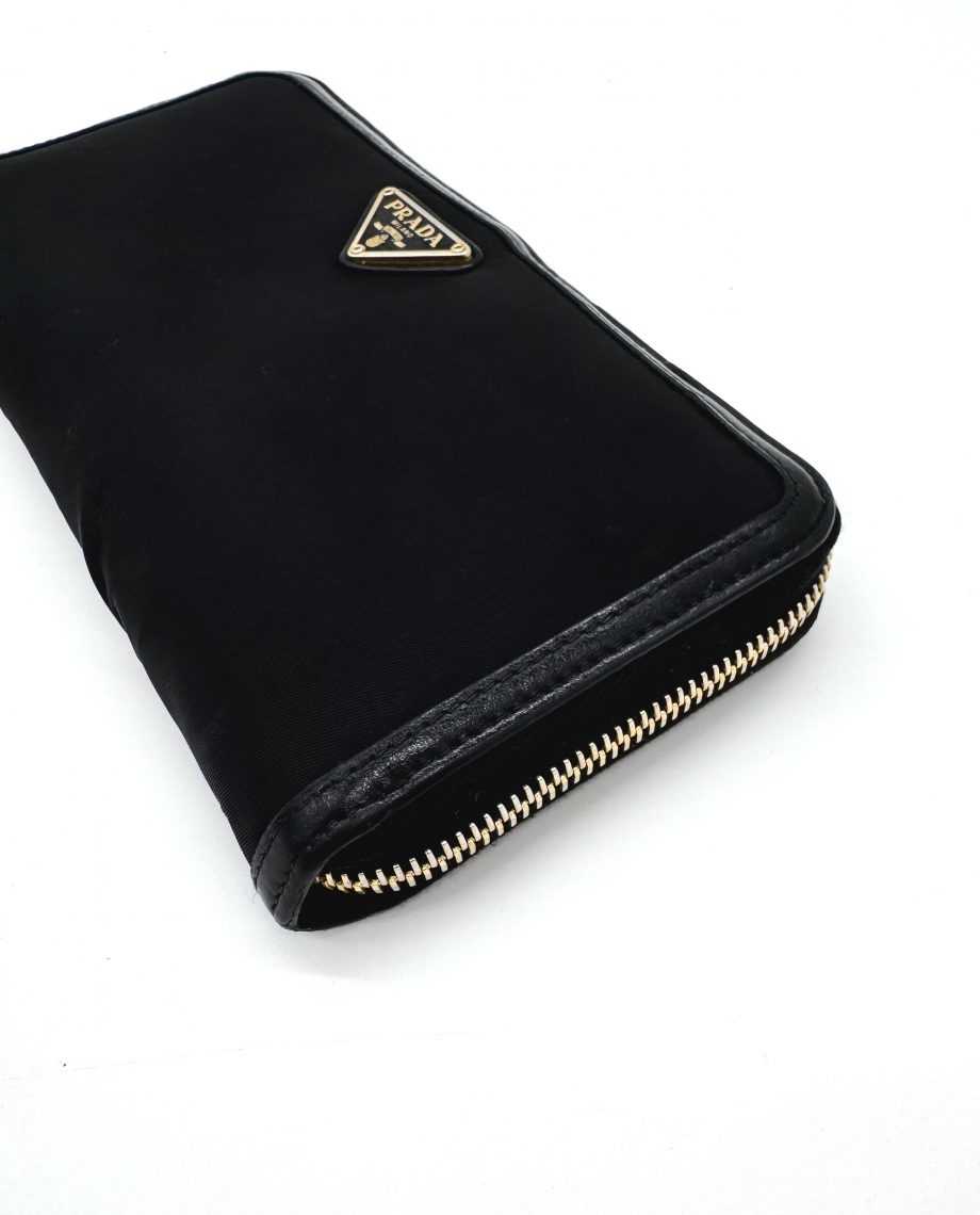 Prada Geldbörse Nylon Schwarz 
