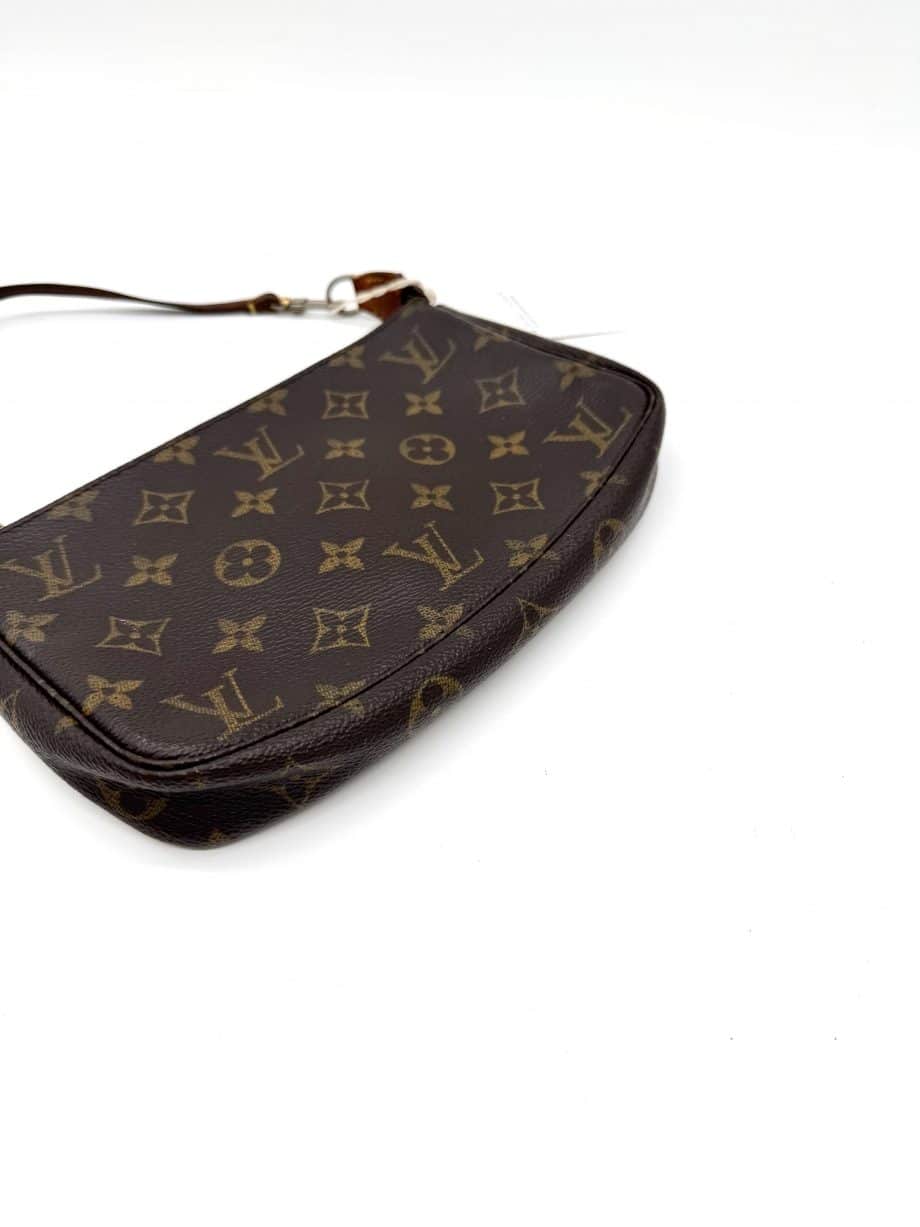 Louis Vuitton Pochette