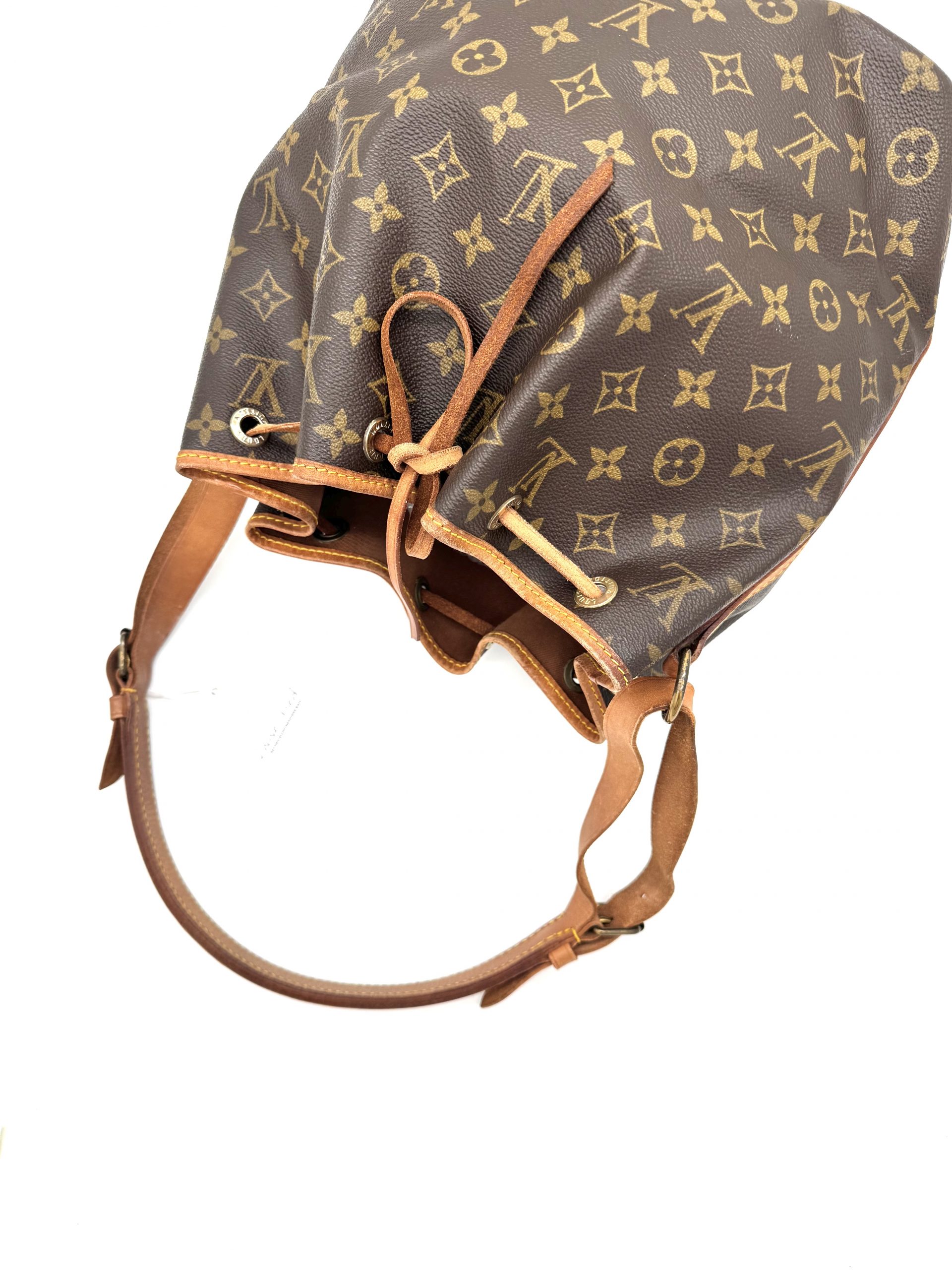 Louis Vuitton Sac Noe Petit