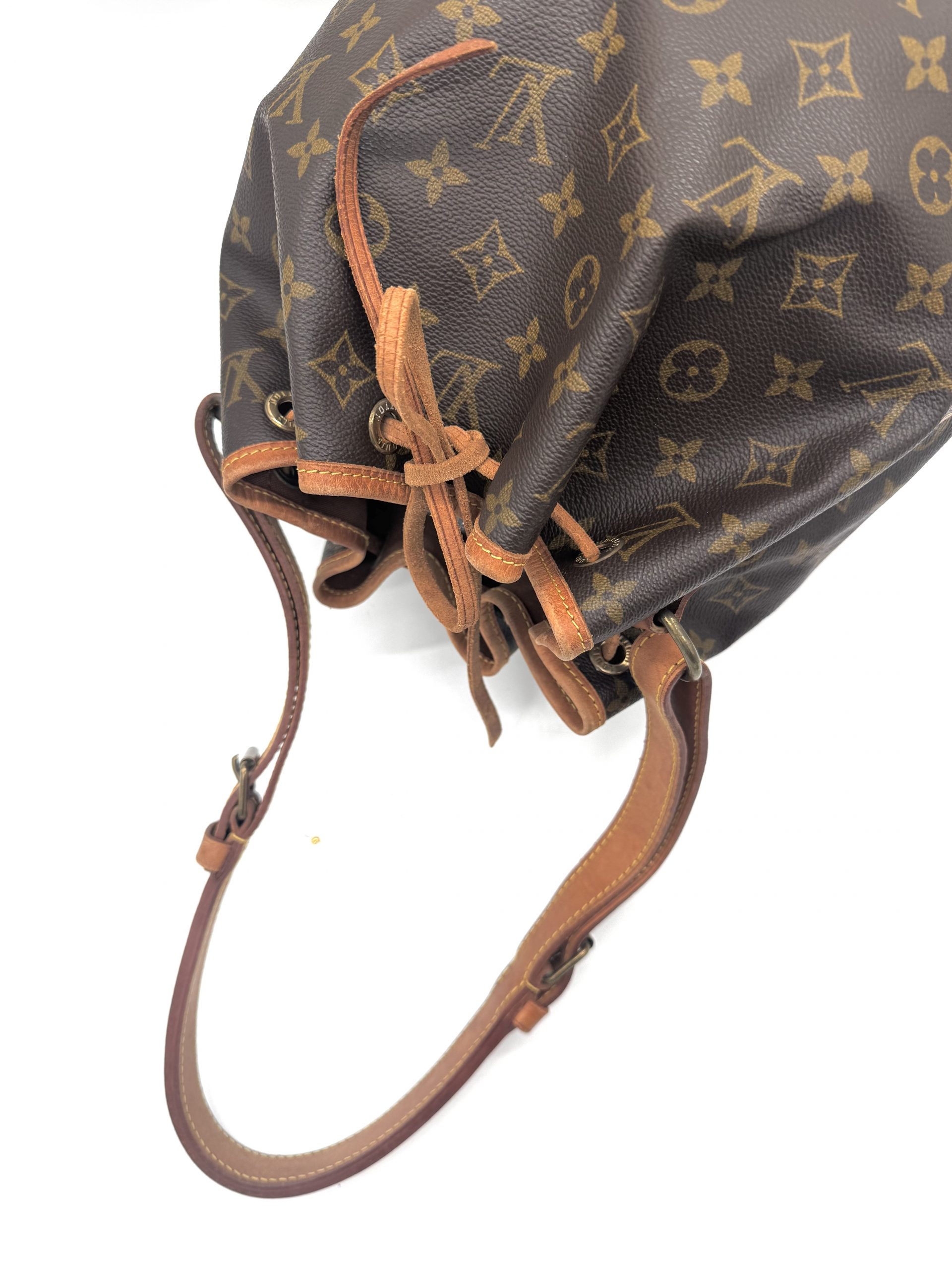 Louis Vuitton Sac Noe Petit