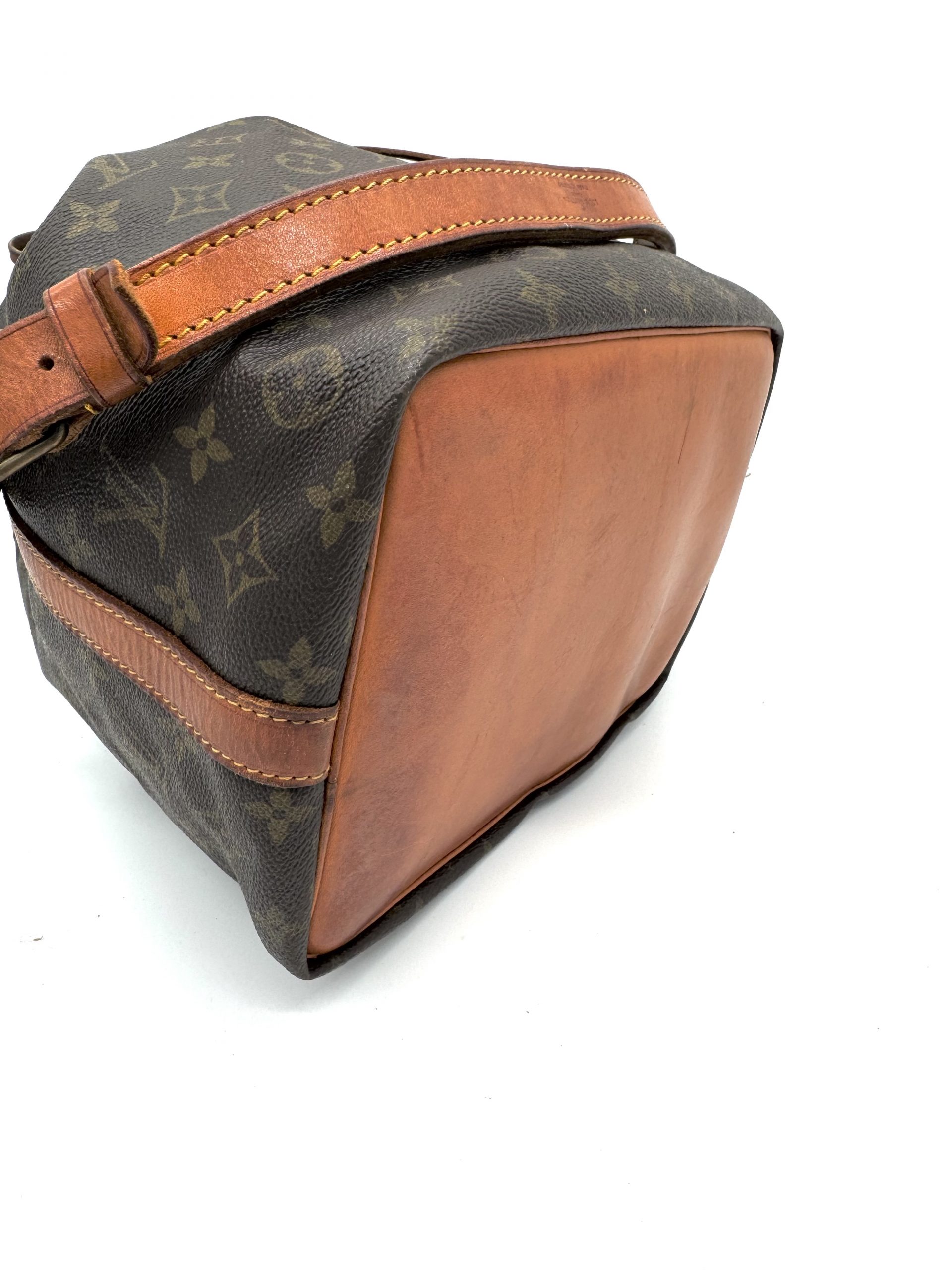 Louis Vuitton Sac Noe Petit